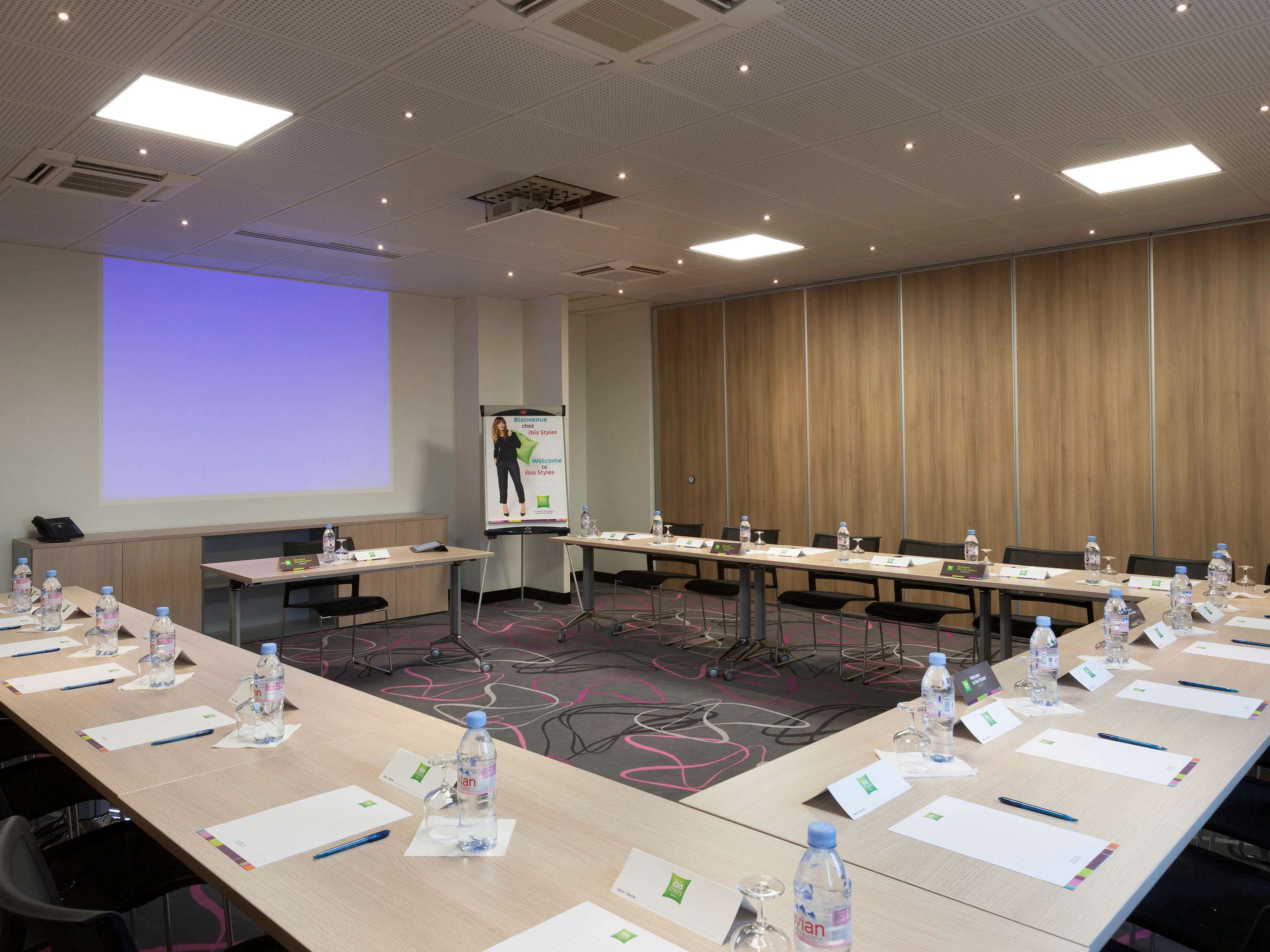 ibis Styles Romans Valence Gare TGV Hotel