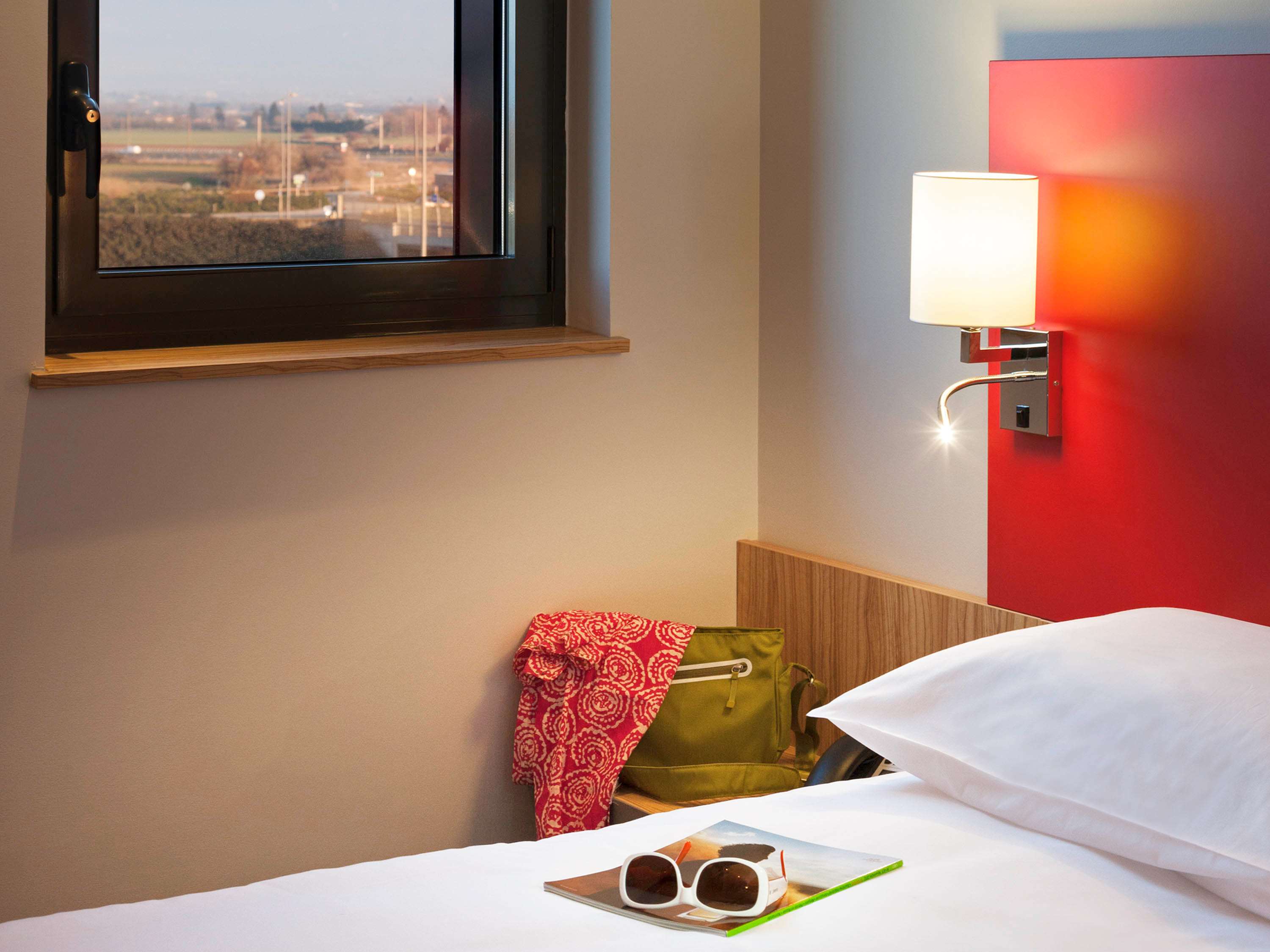 ibis Styles Romans Valence Gare TGV Hotel