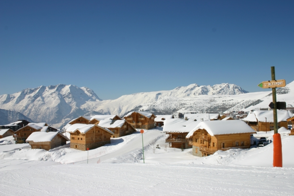 Les Chalets de L'Altiport