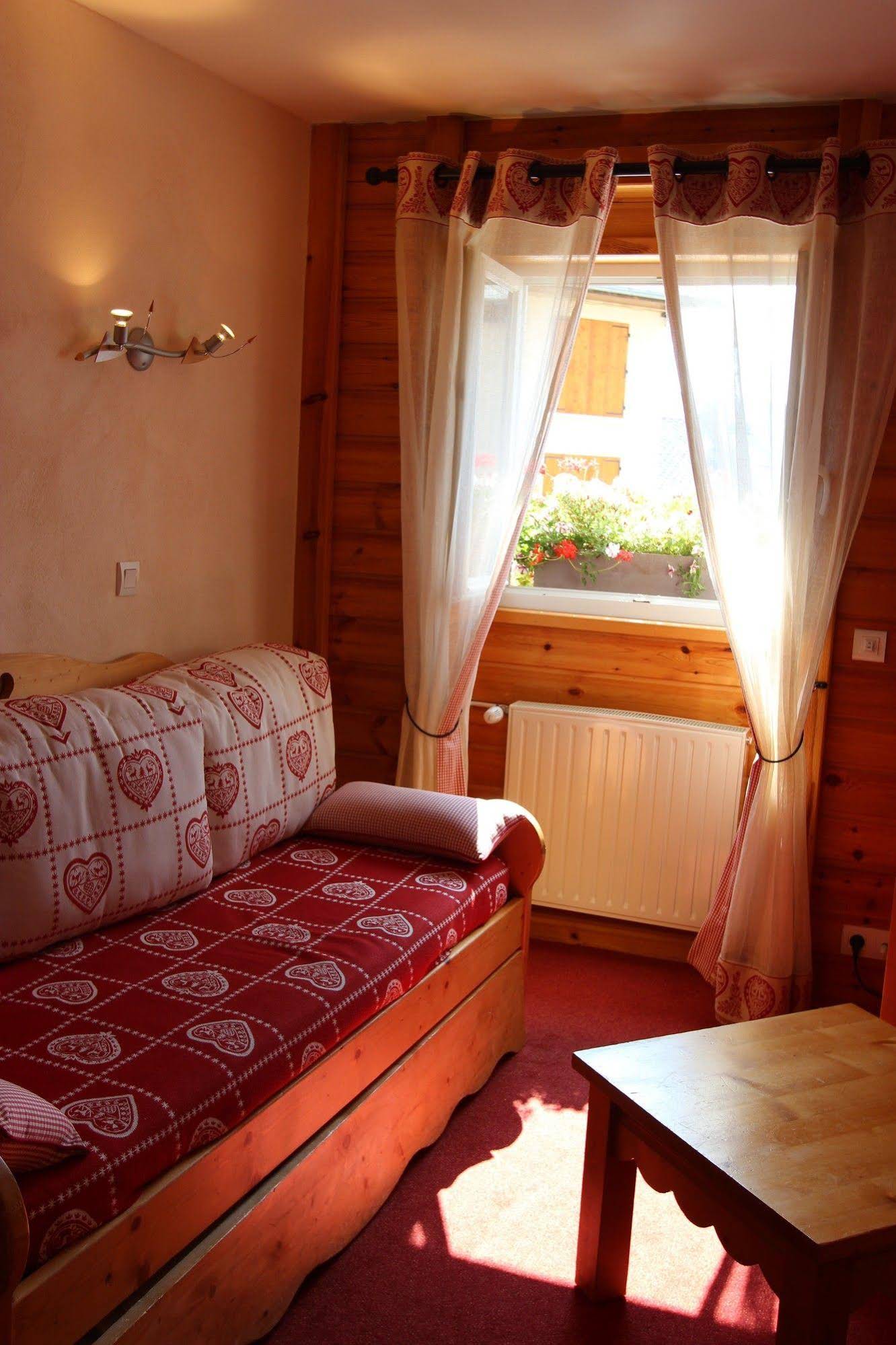 Hotel Les Autanes