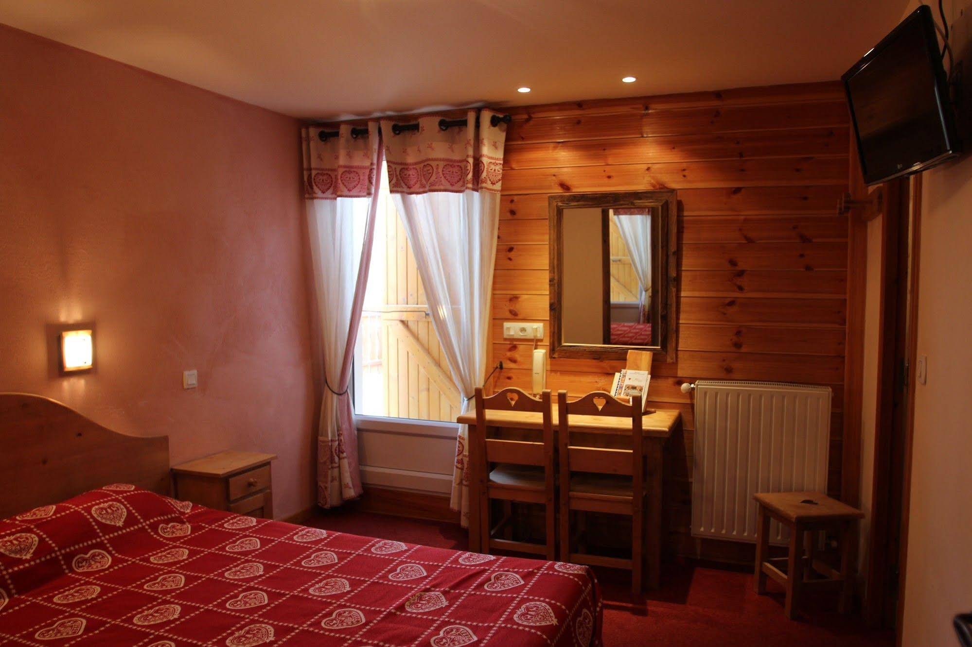 Hotel Les Autanes