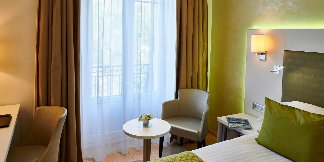 Best Western Plus Hotel Carlton