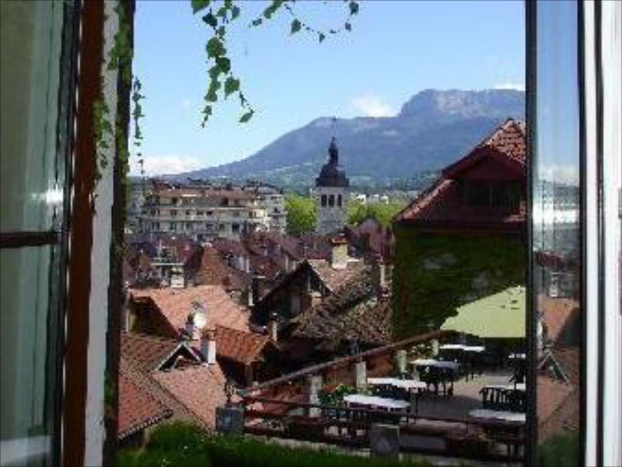 Du Château