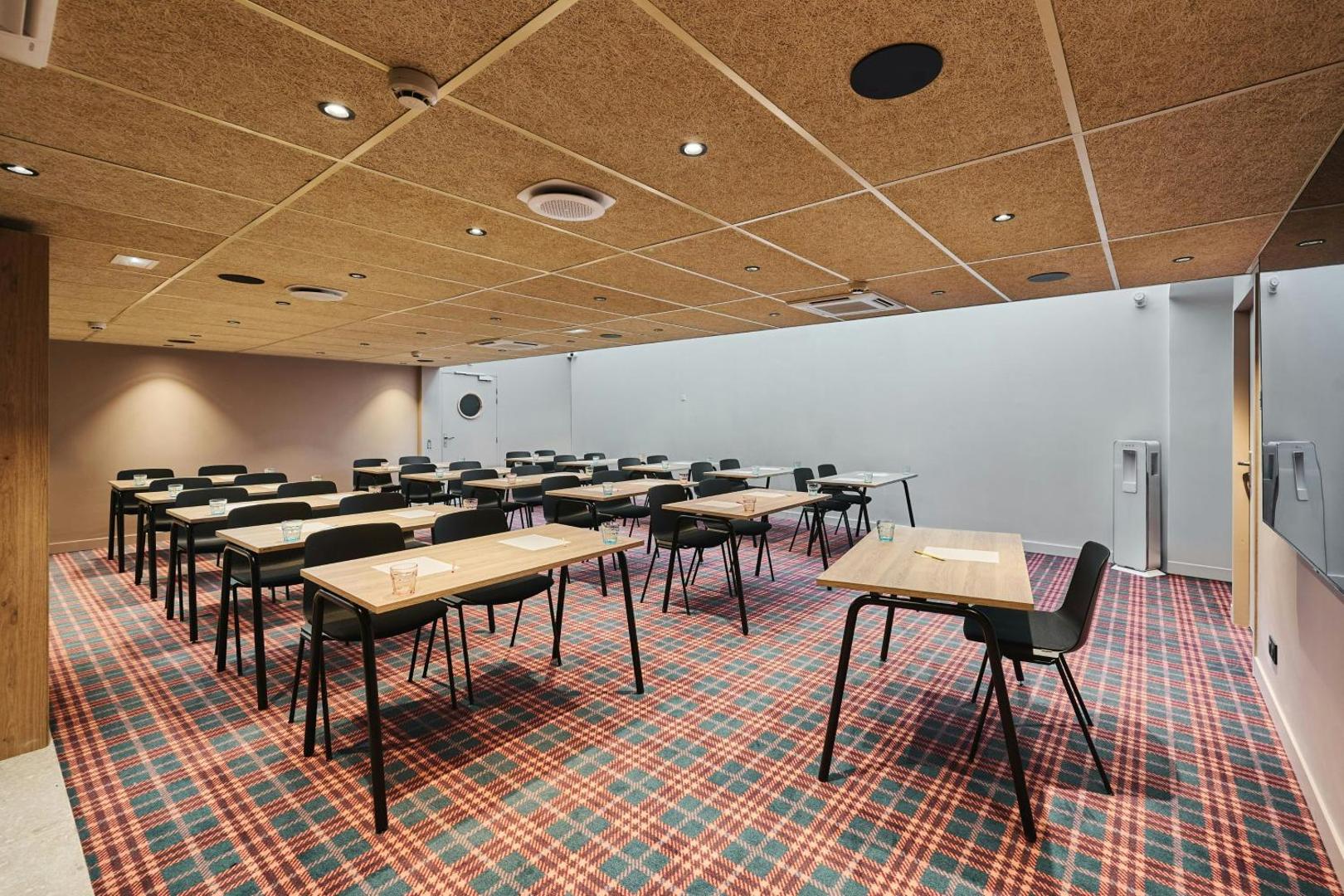 Moxy Annecy
