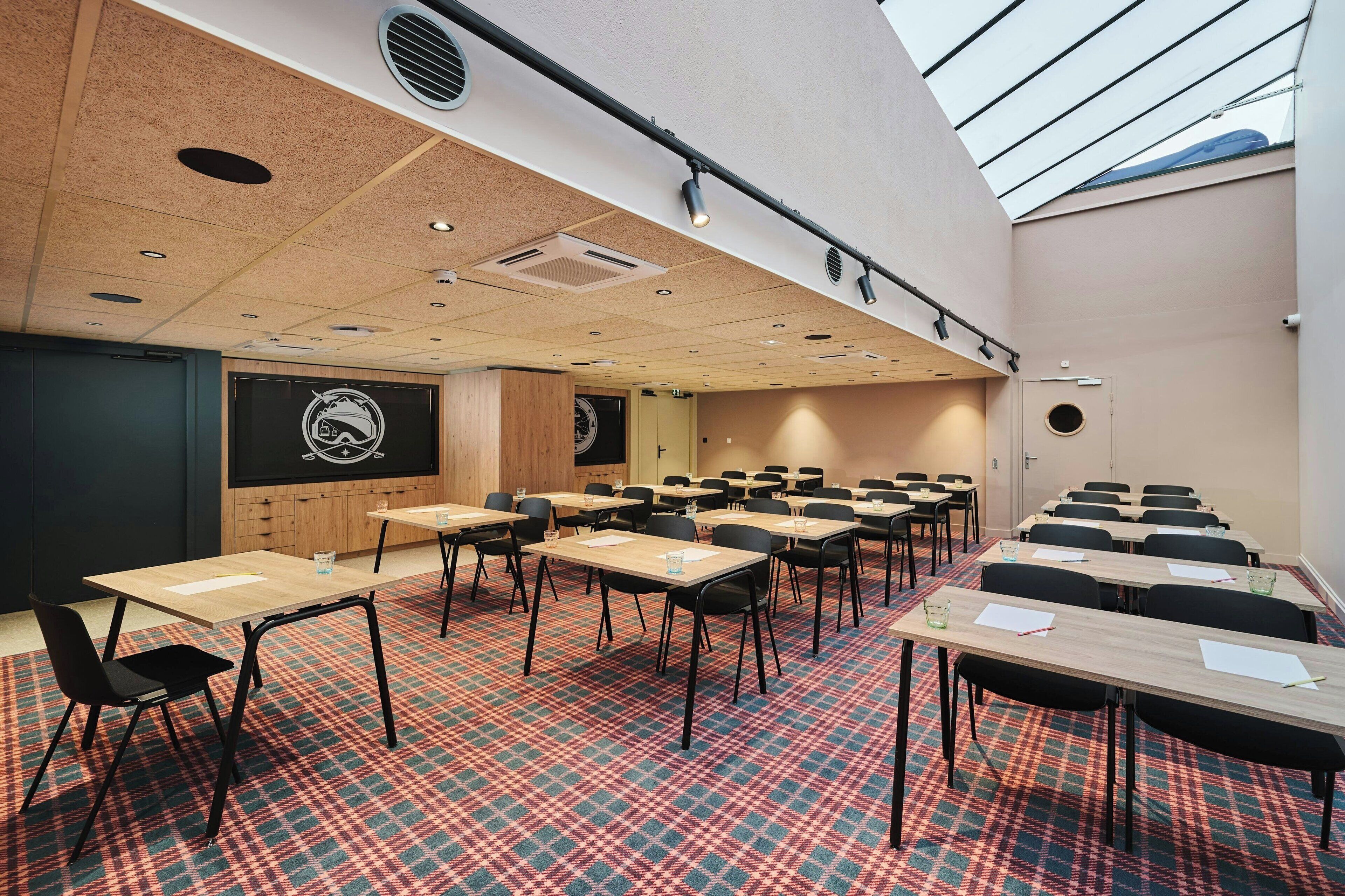 Moxy Annecy
