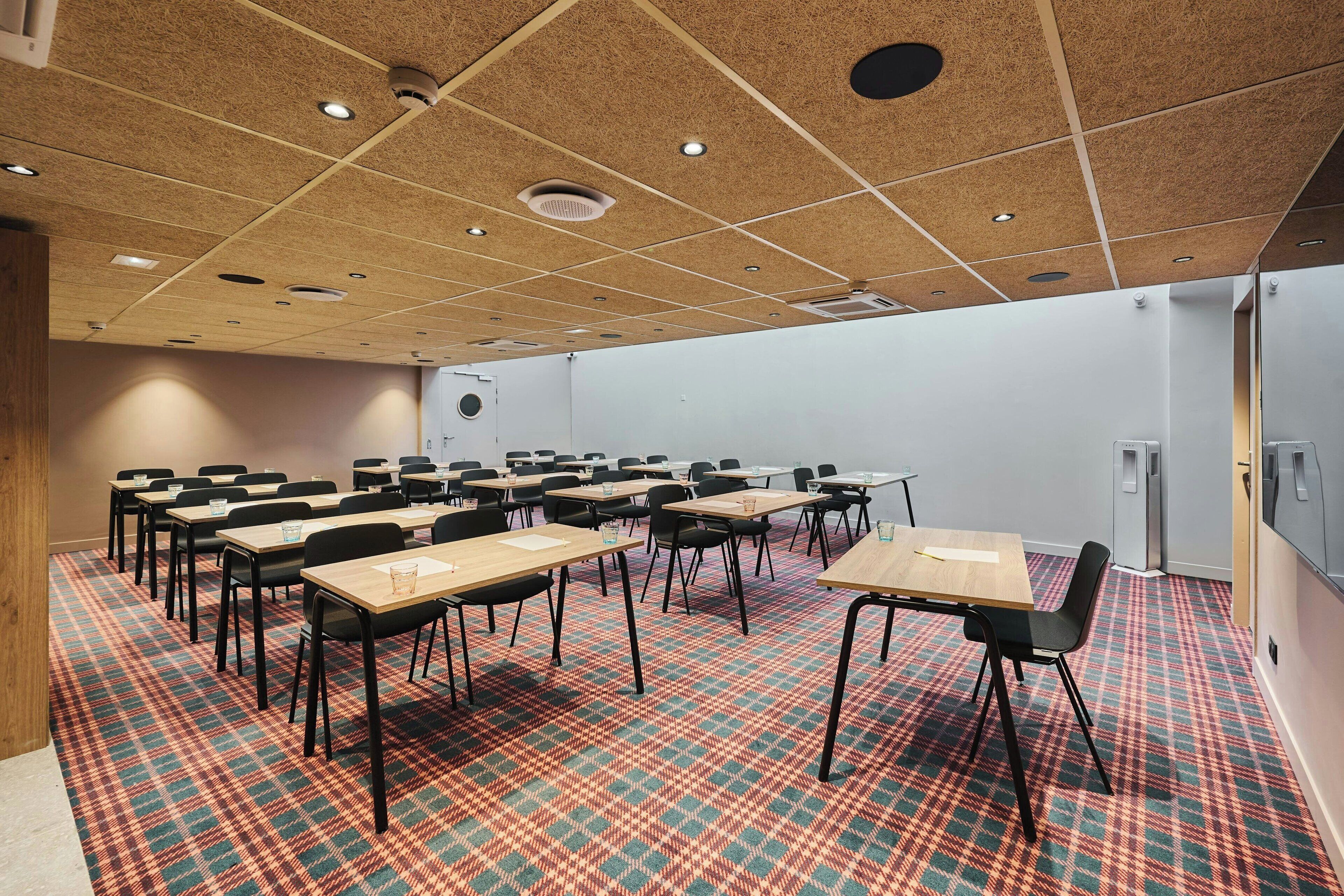 Moxy Annecy