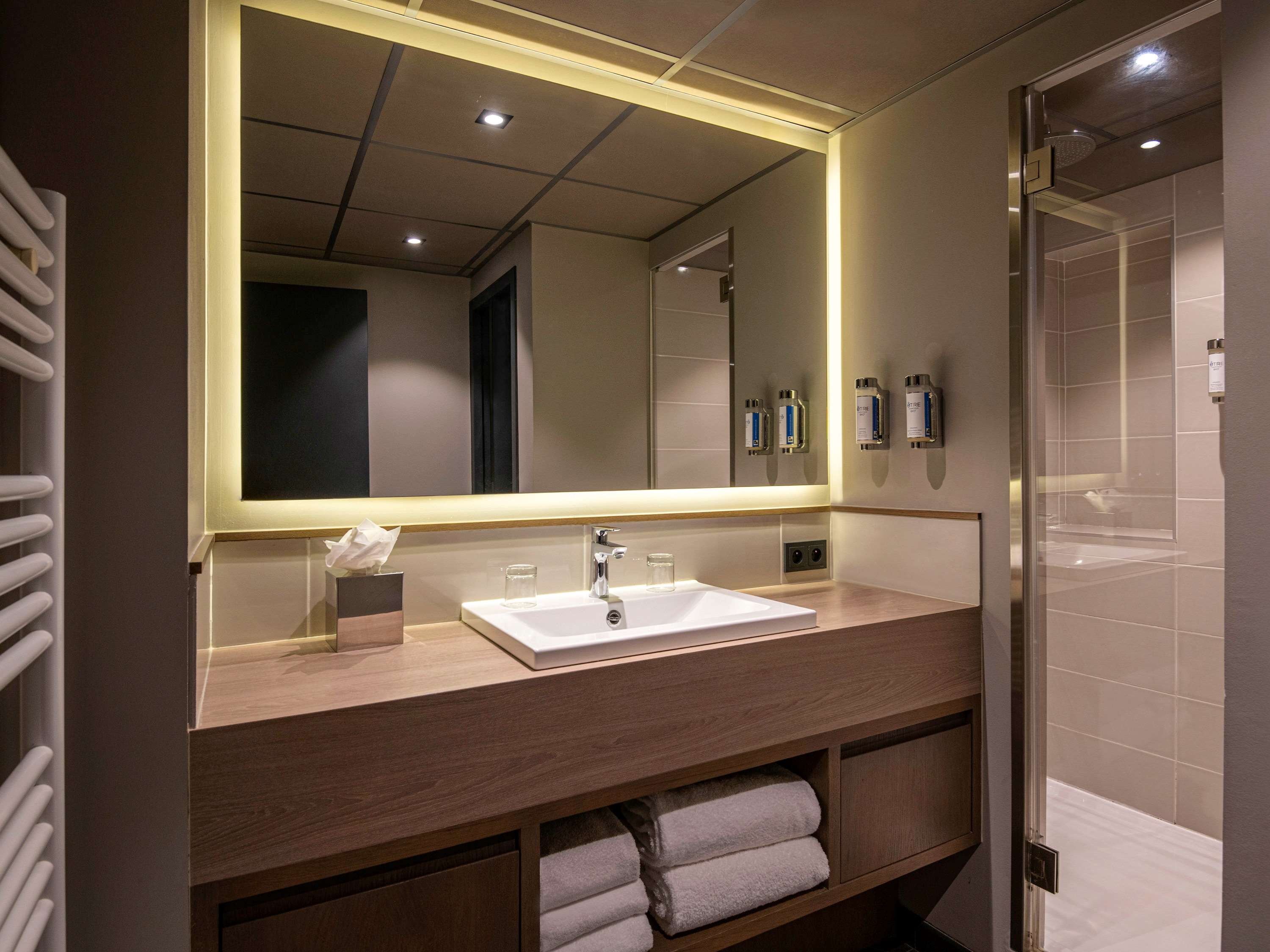 Le Splendid Hotel Lac d'Annecy - Handwritten Collection