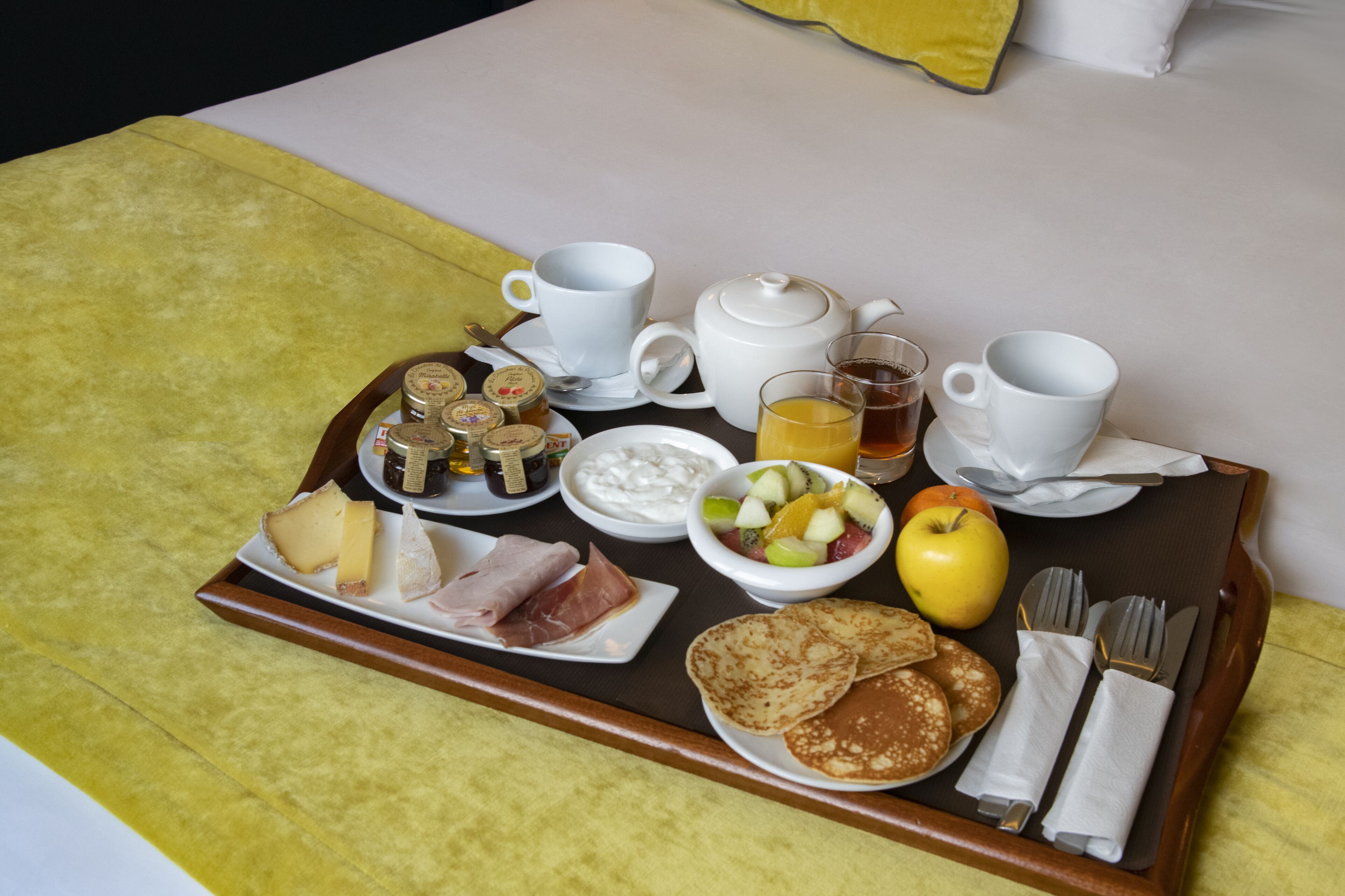 Le Splendid Hotel Lac d'Annecy - Handwritten Collection