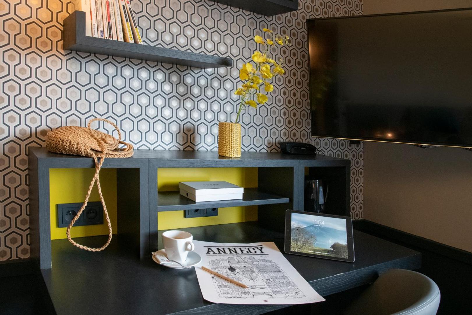Le Splendid Hotel Lac d'Annecy - Handwritten Collection