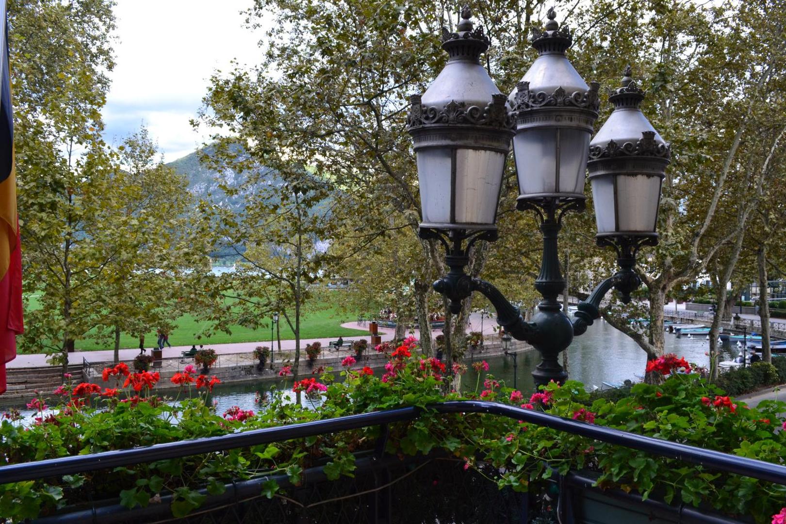 Le Splendid Hotel Lac d'Annecy - Handwritten Collection