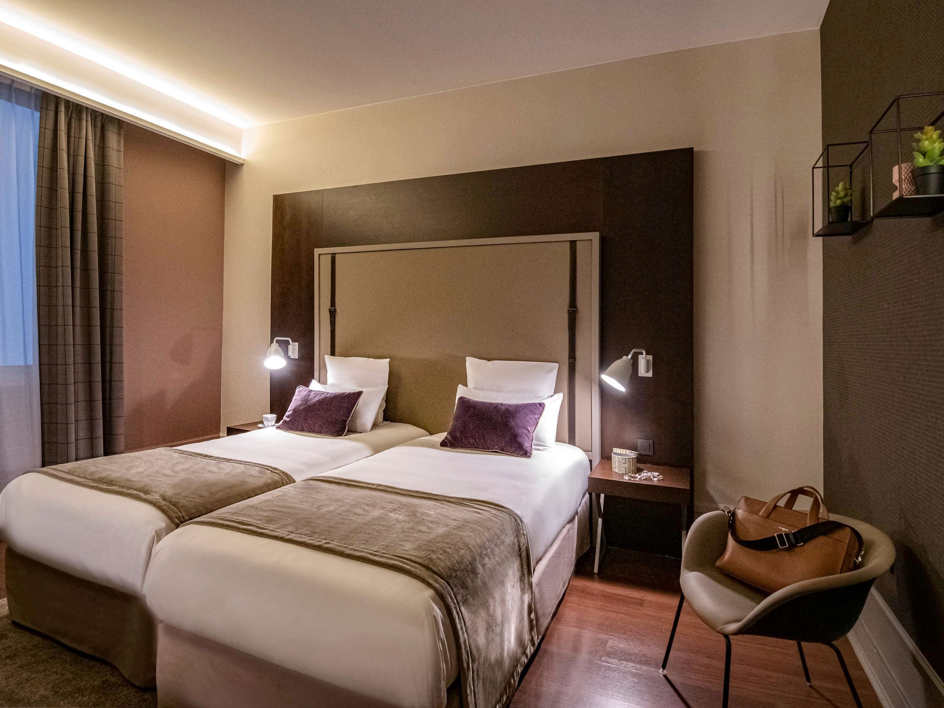 Le Splendid Hotel Lac d'Annecy - Handwritten Collection