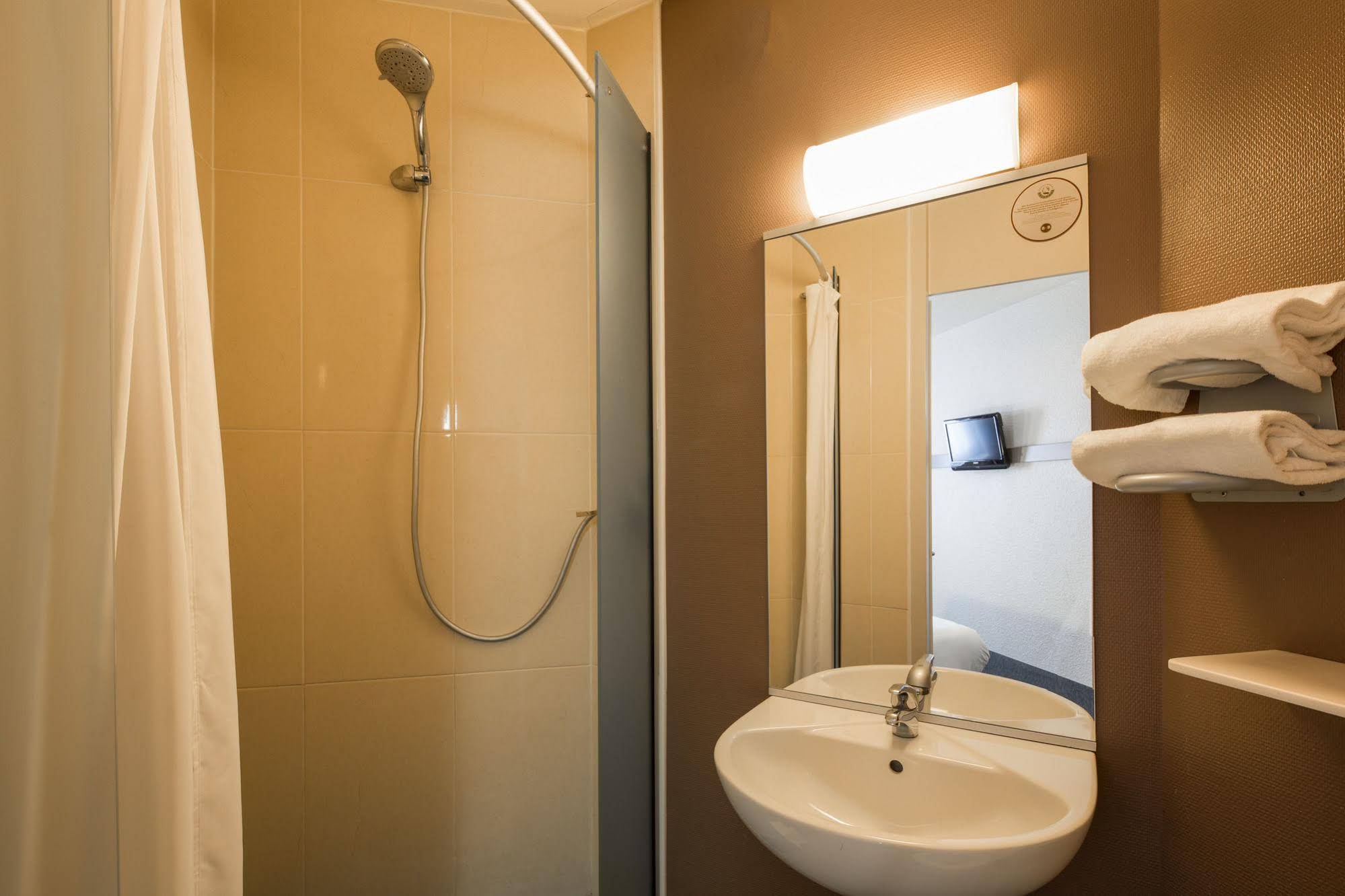 B&B Hôtel Annecy