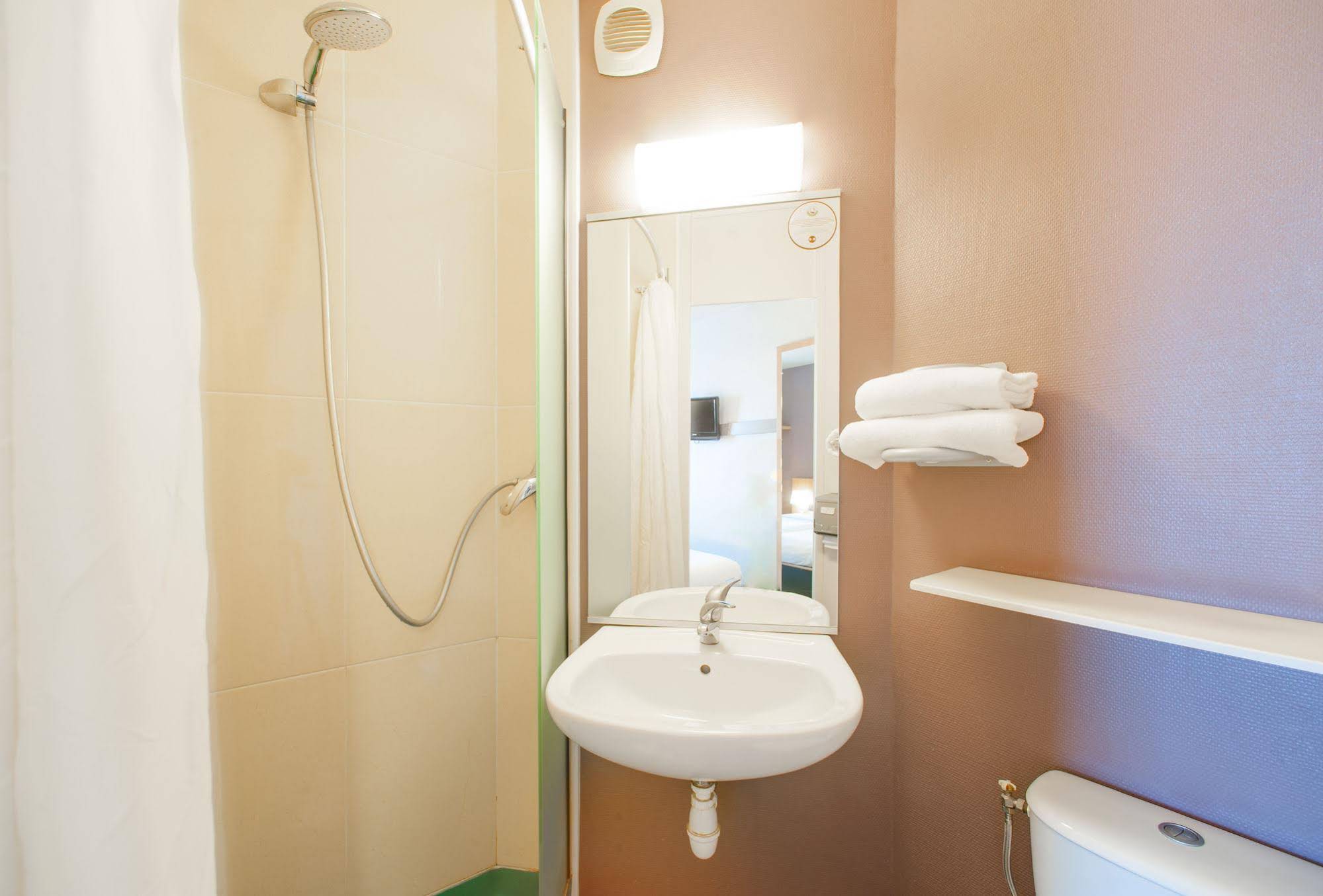 B&B Hôtel Annecy