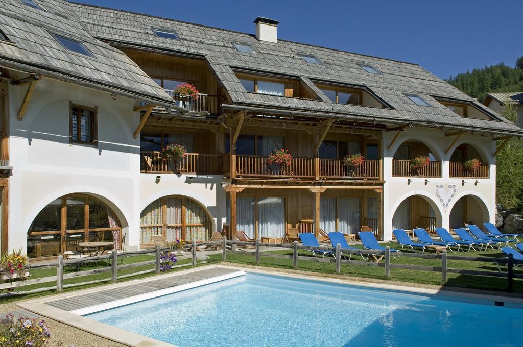 Logis Hôtel la Ferme de l'Izoard
