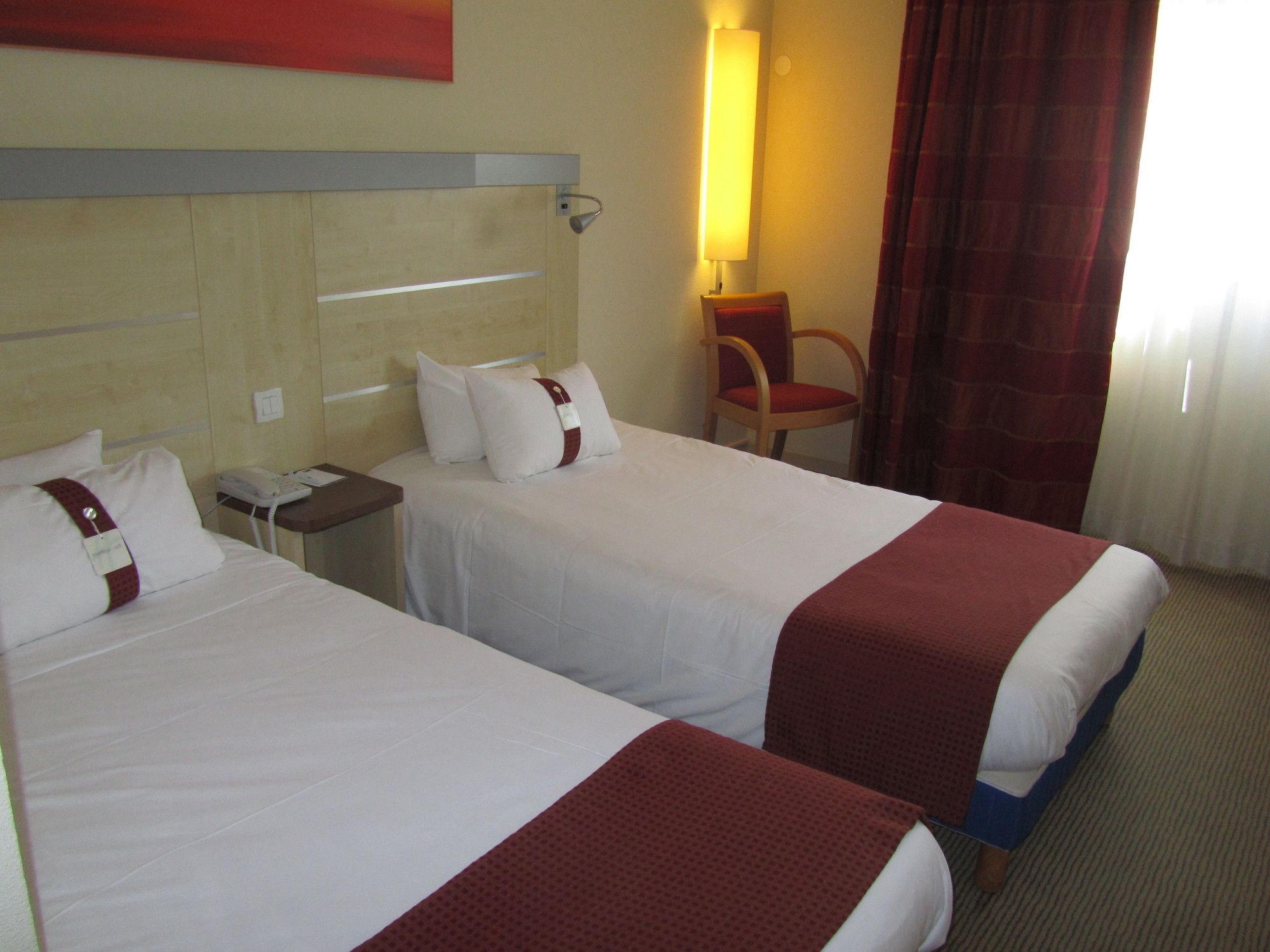 Holiday Inn Express Grenoble-Bernin