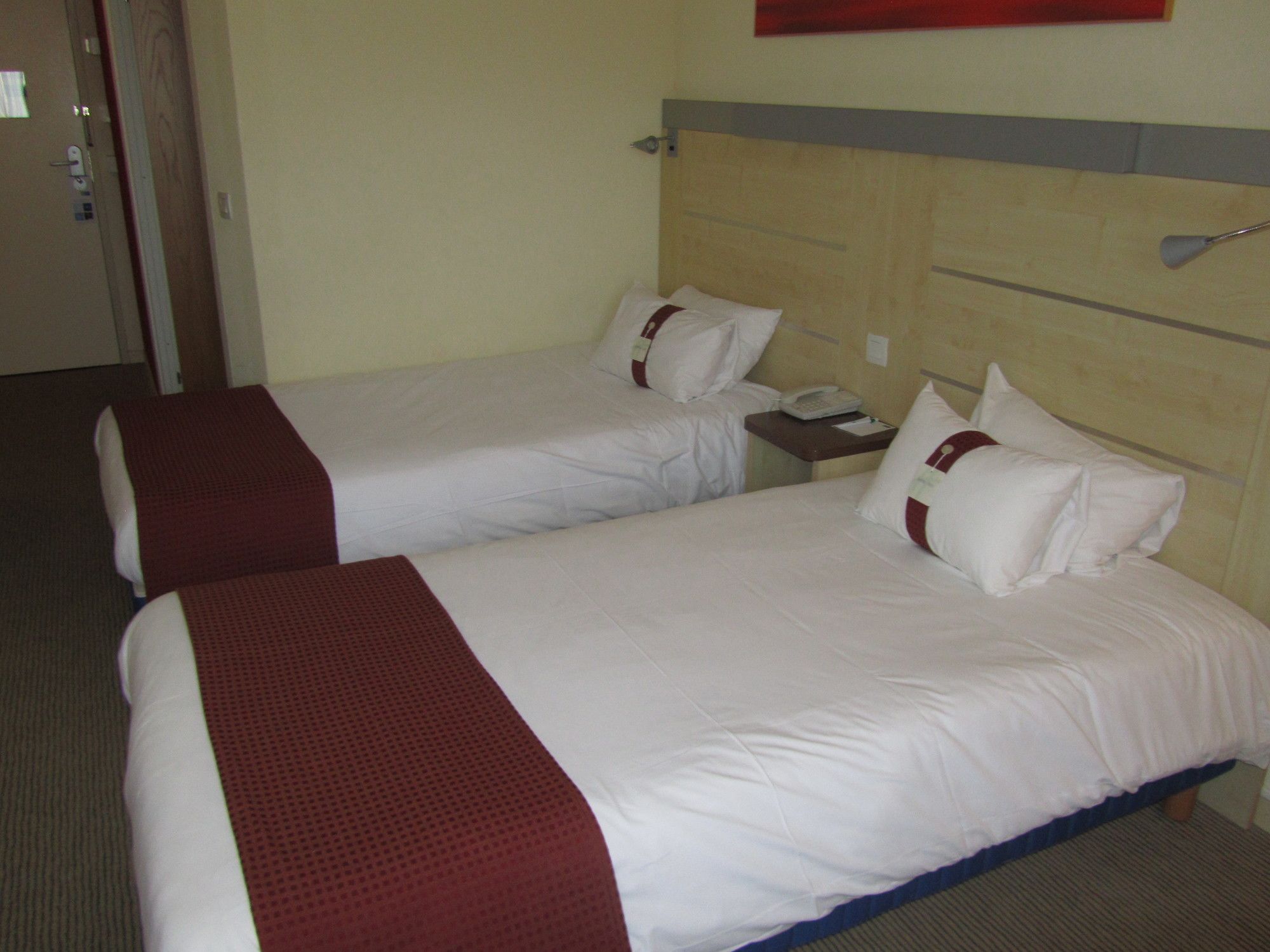 Holiday Inn Express Grenoble-Bernin