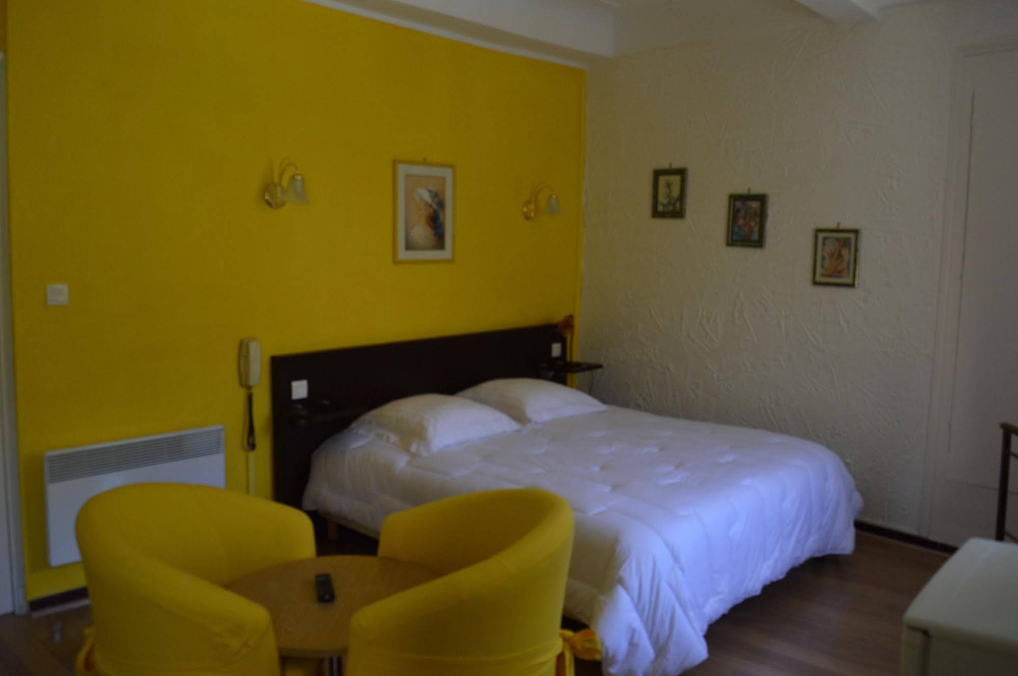 Hotel Le Roya