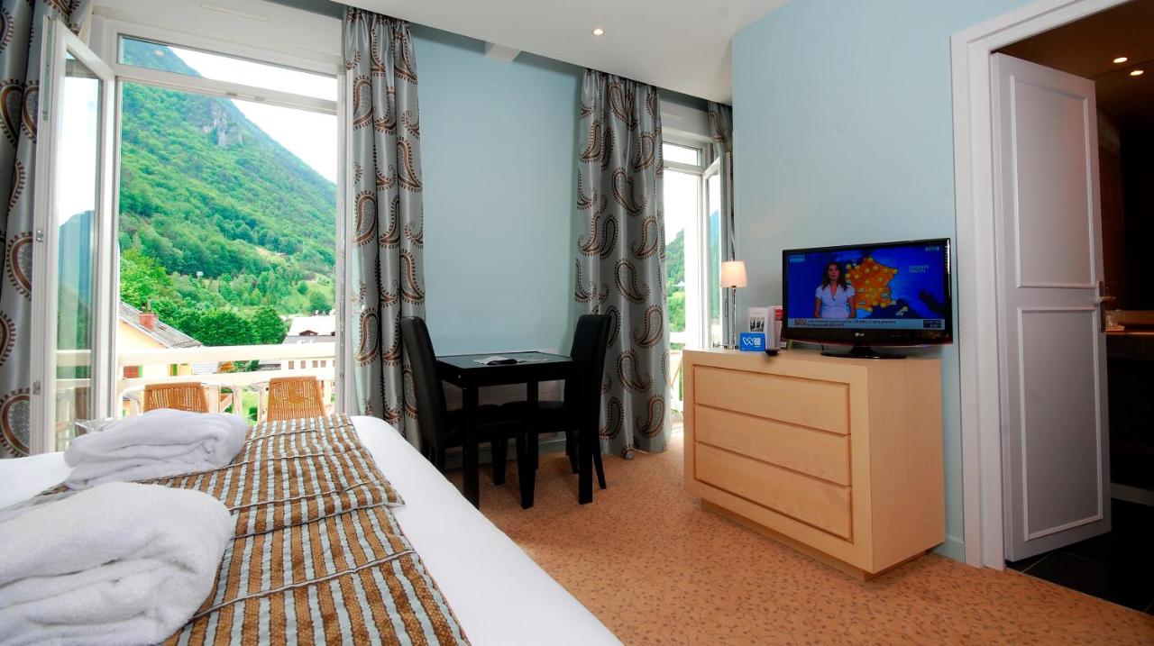 Golf Hotel