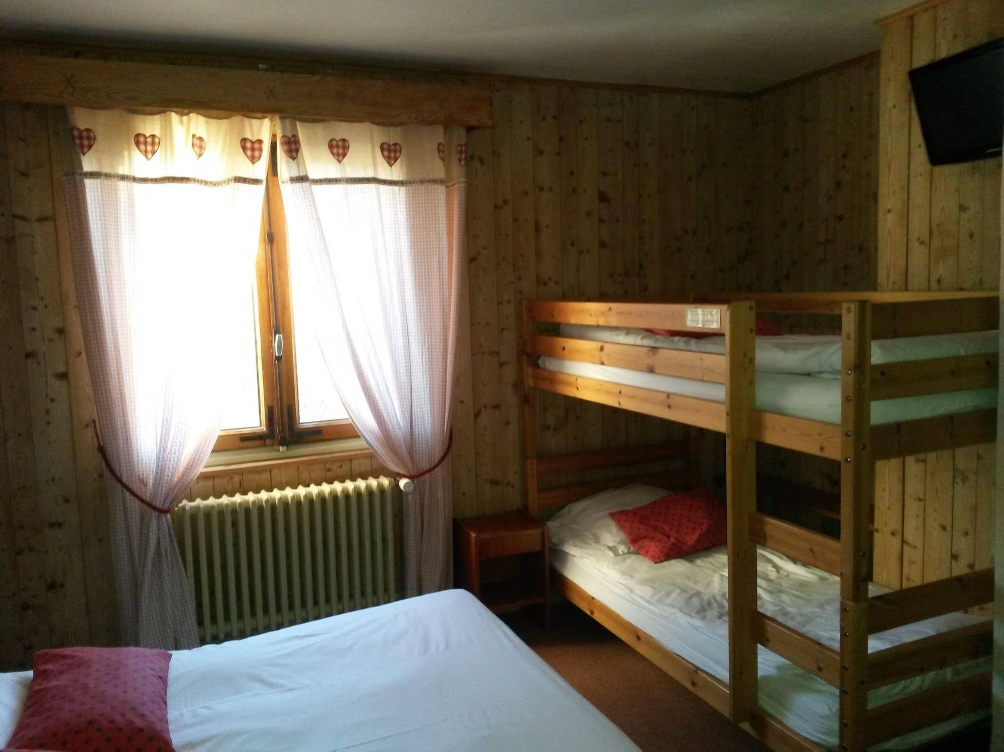 Hôtel /Restaurant Caprice des Neiges