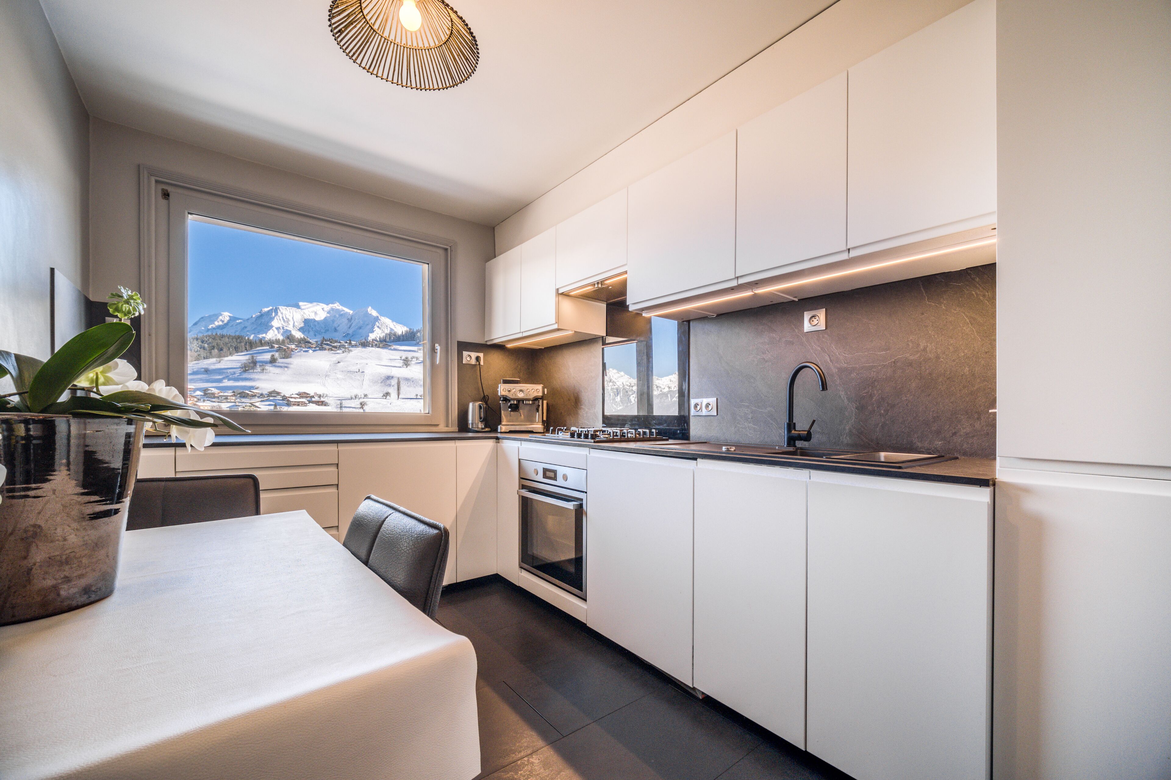 Chalet Nessa