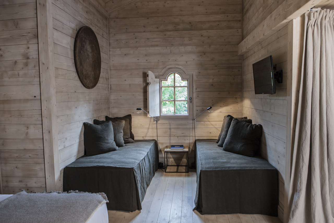 Le Cerf Amoureux Hotel