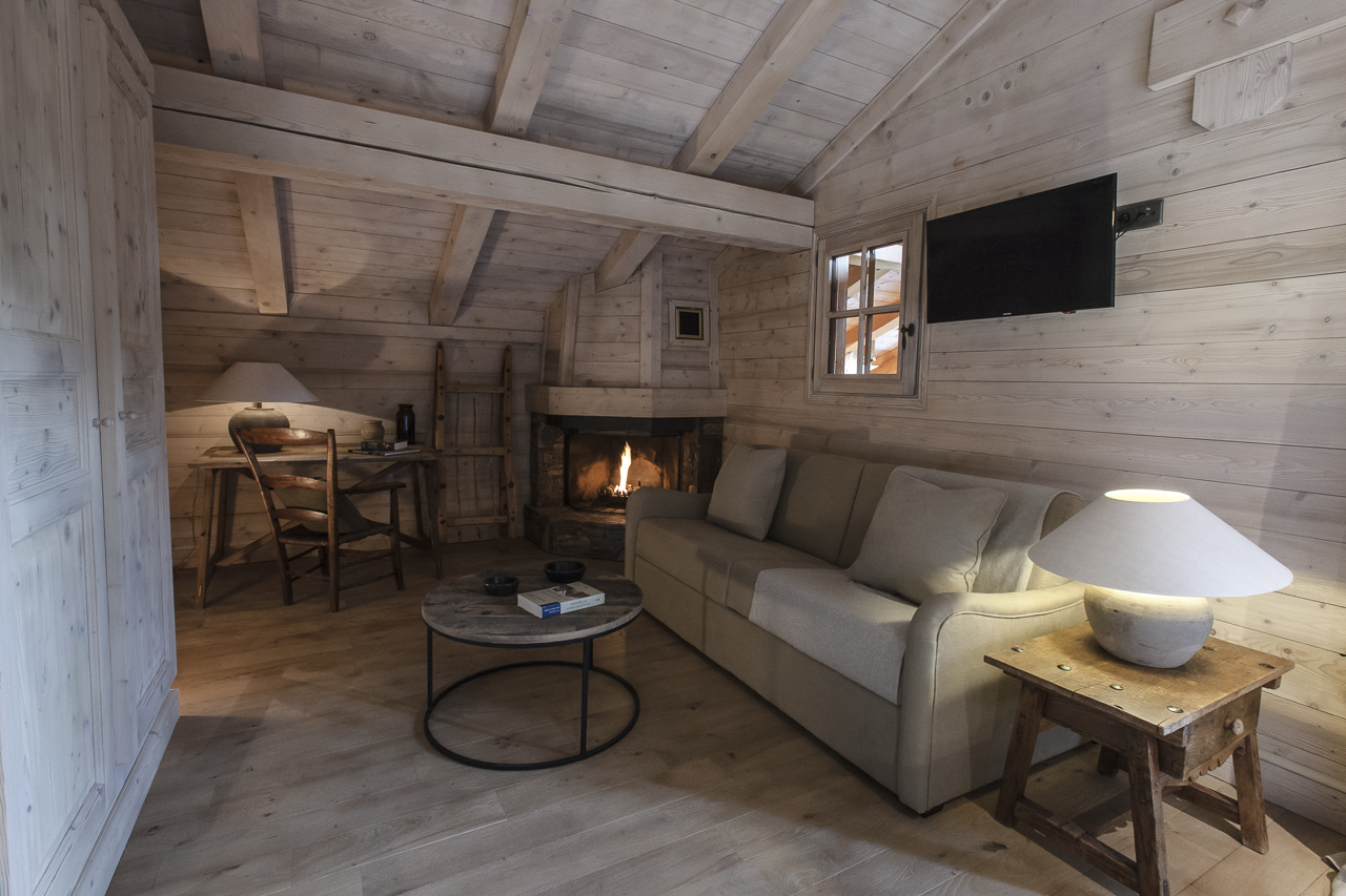 Le Cerf Amoureux Hotel