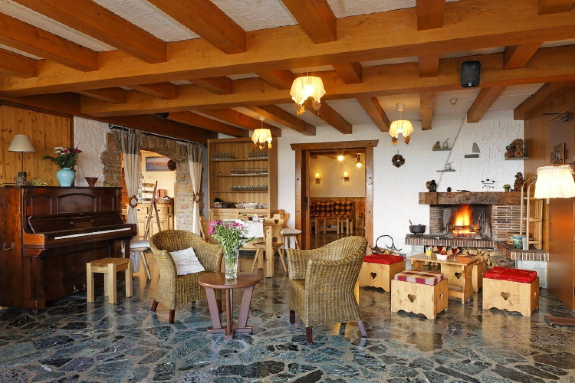 Hotel Les Rhodos