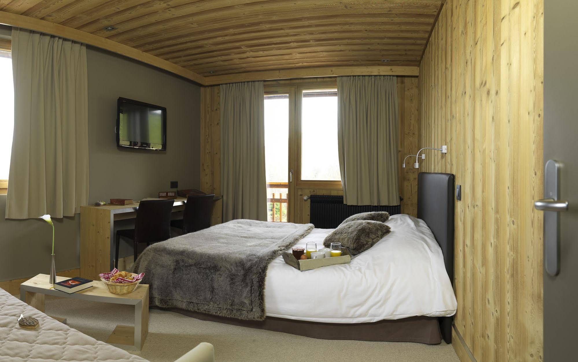 Hotel Les Rhodos