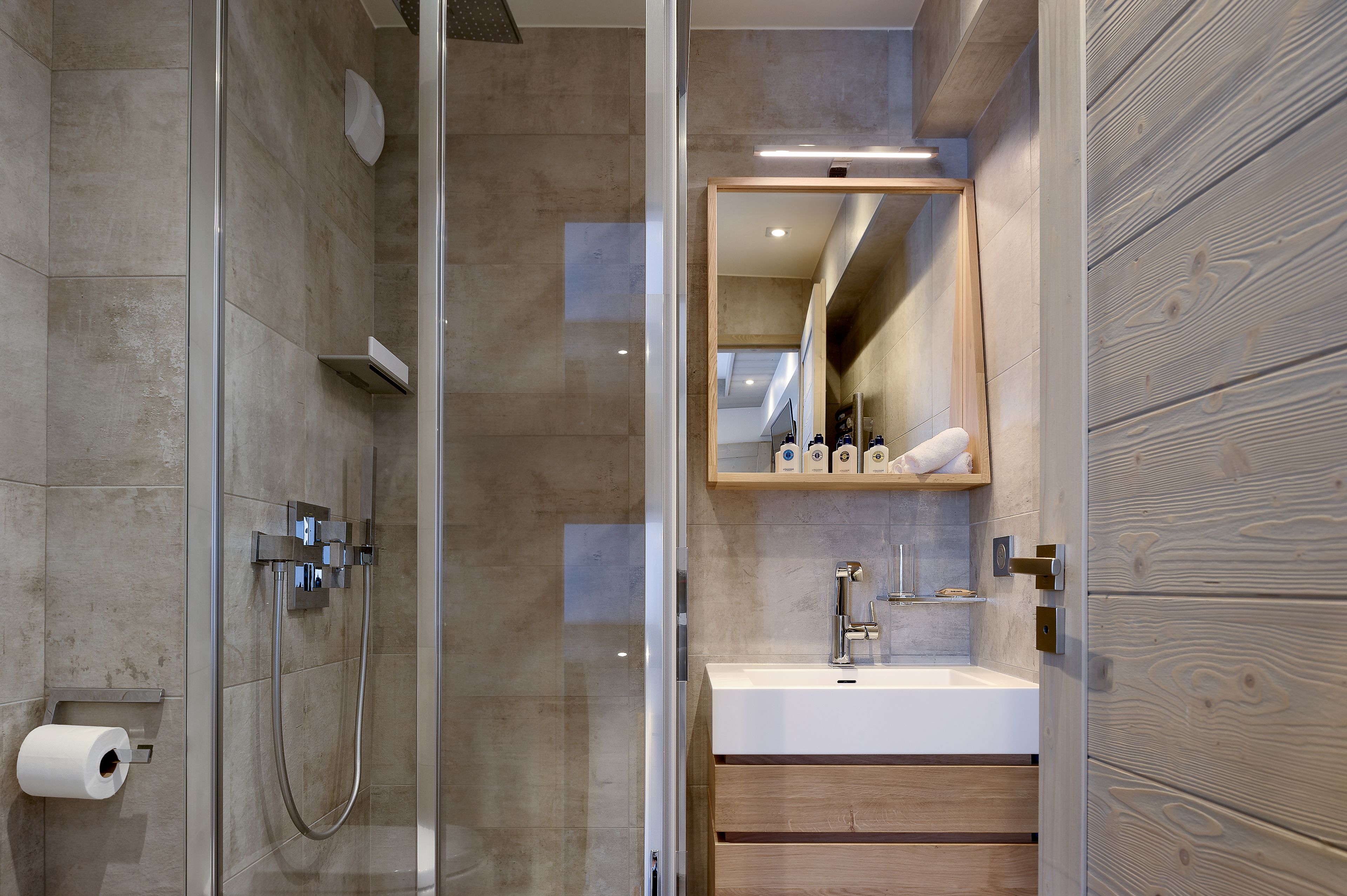 Le C by Alpine Residences
