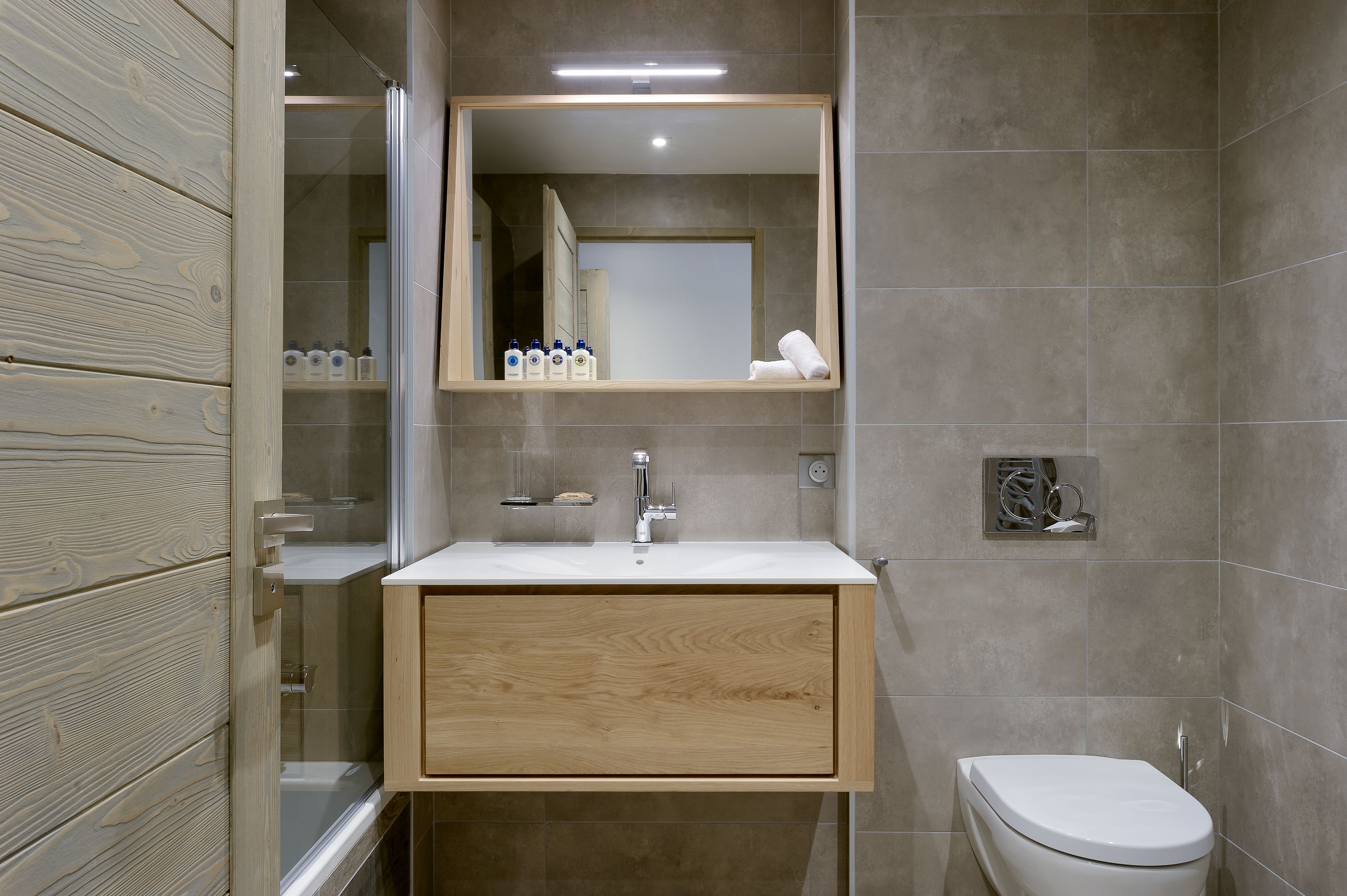 Le C by Alpine Residences