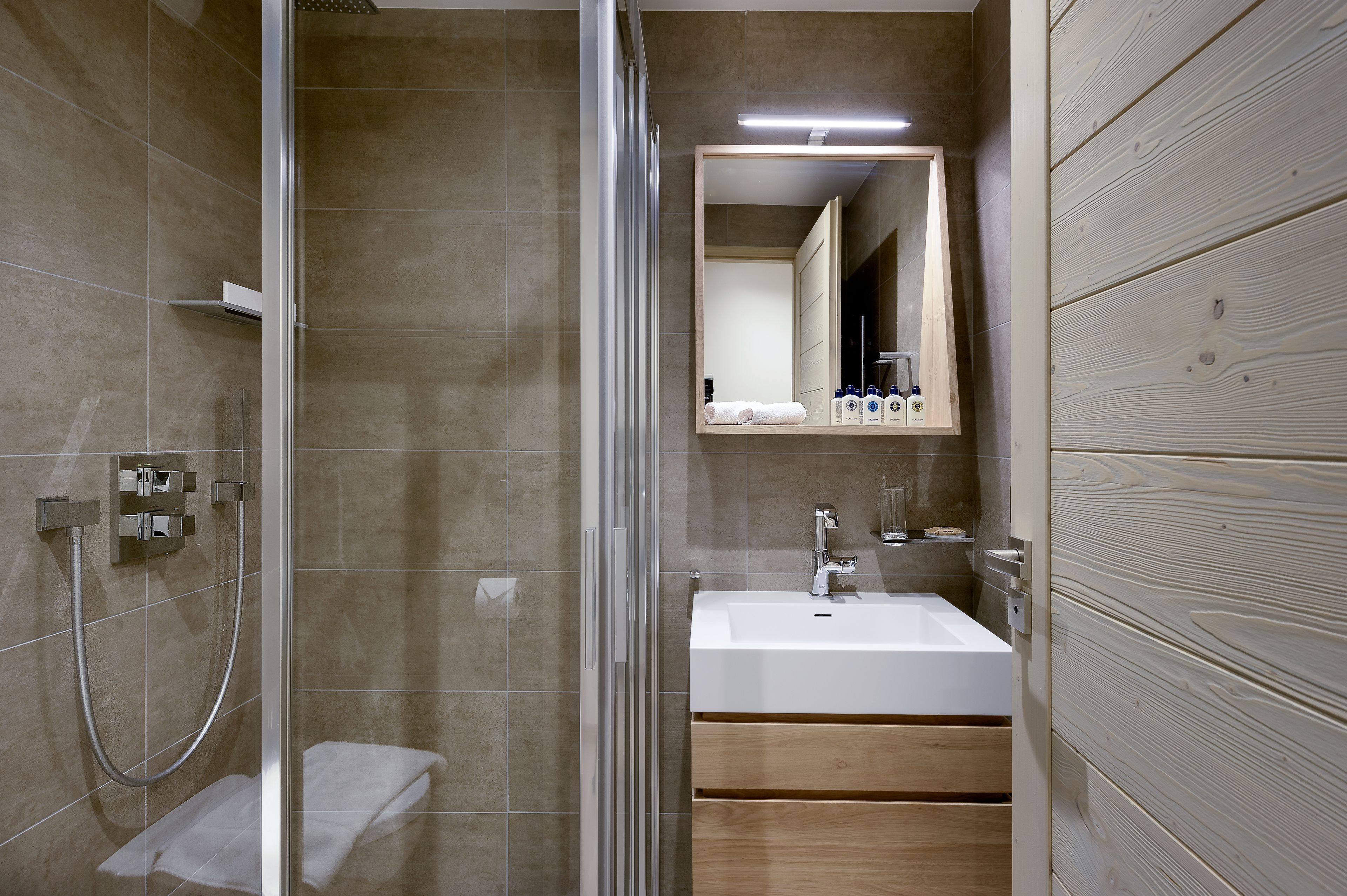 Le C by Alpine Residences