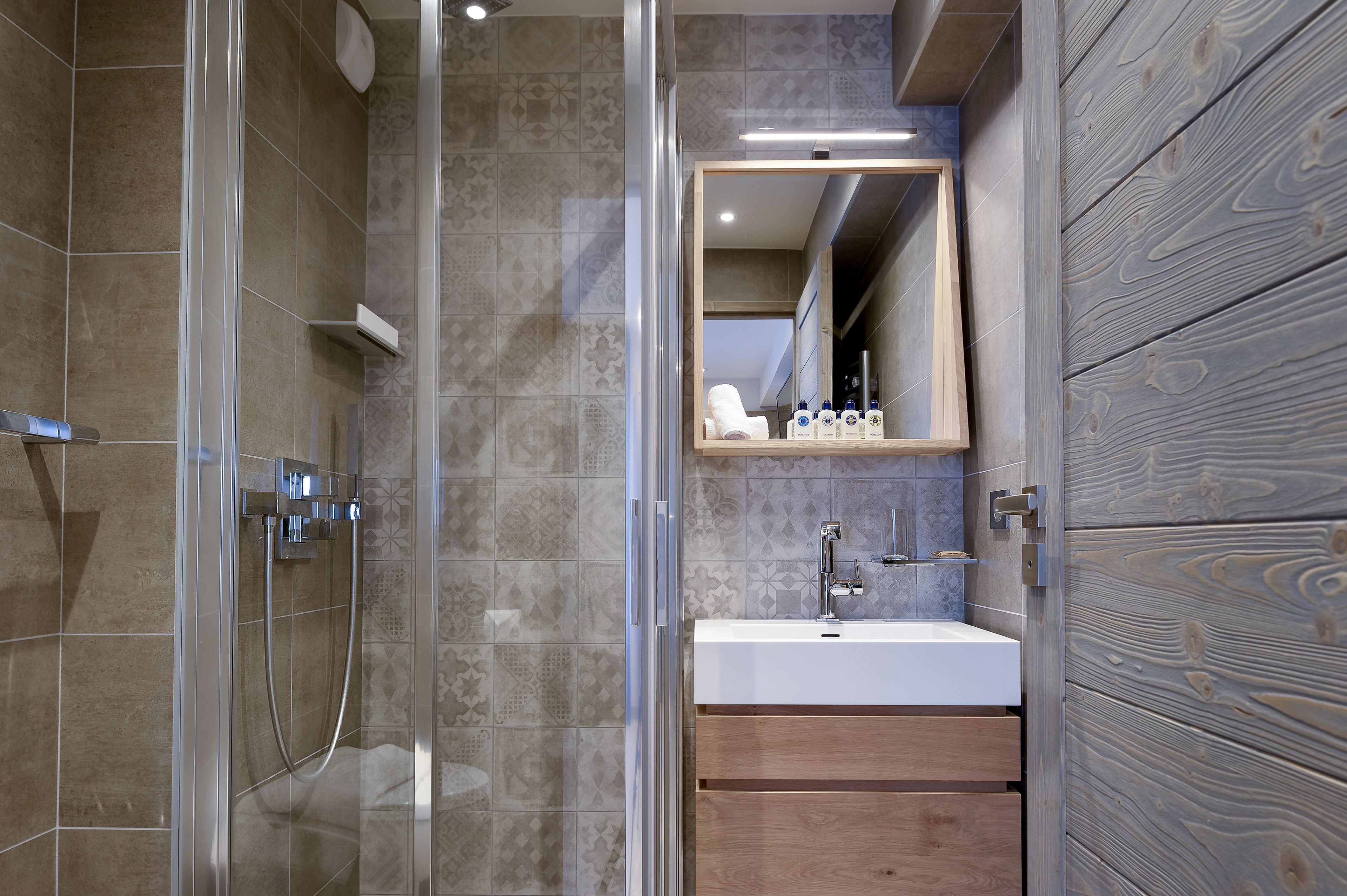 Le C by Alpine Residences
