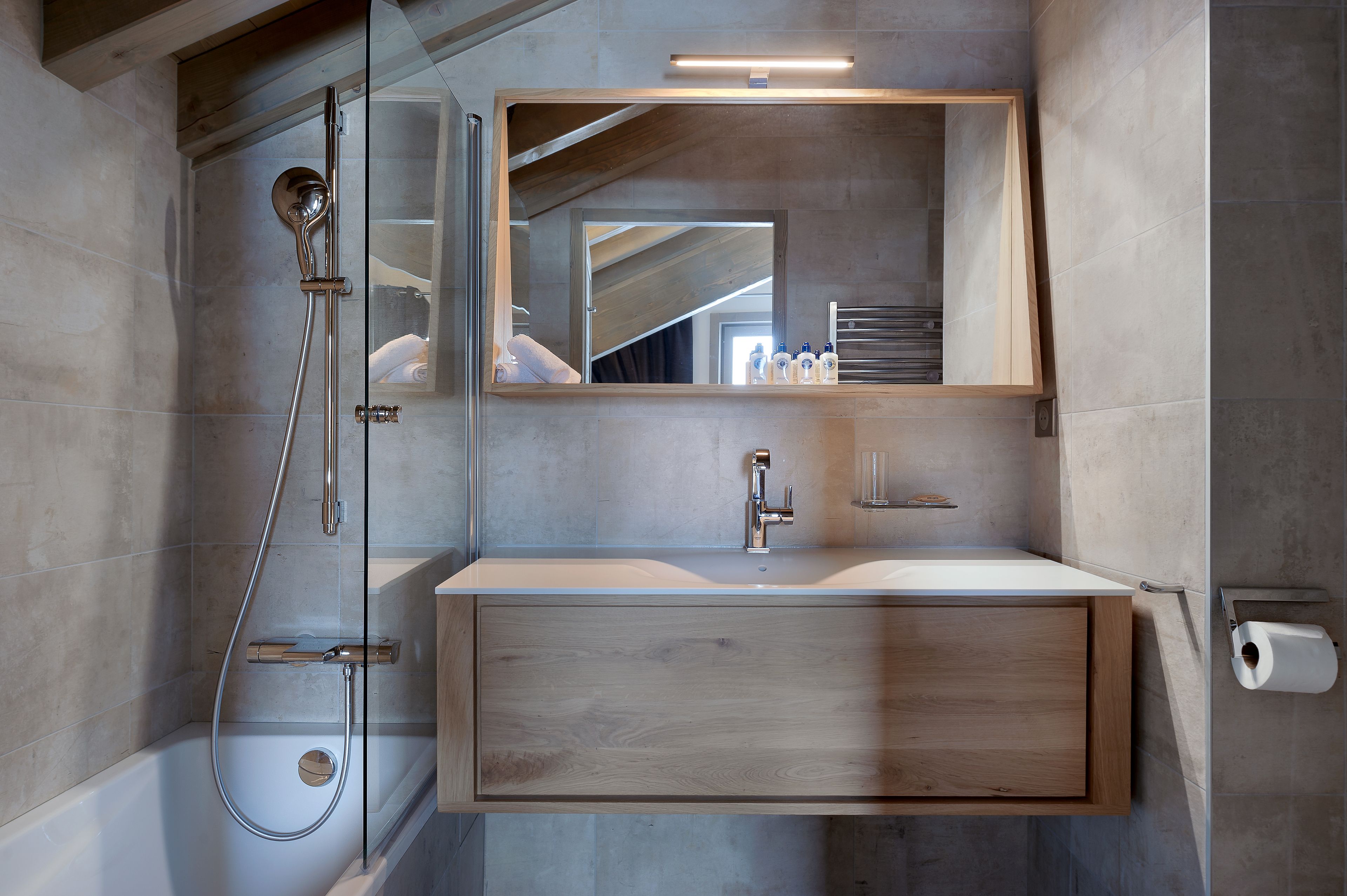Le C by Alpine Residences