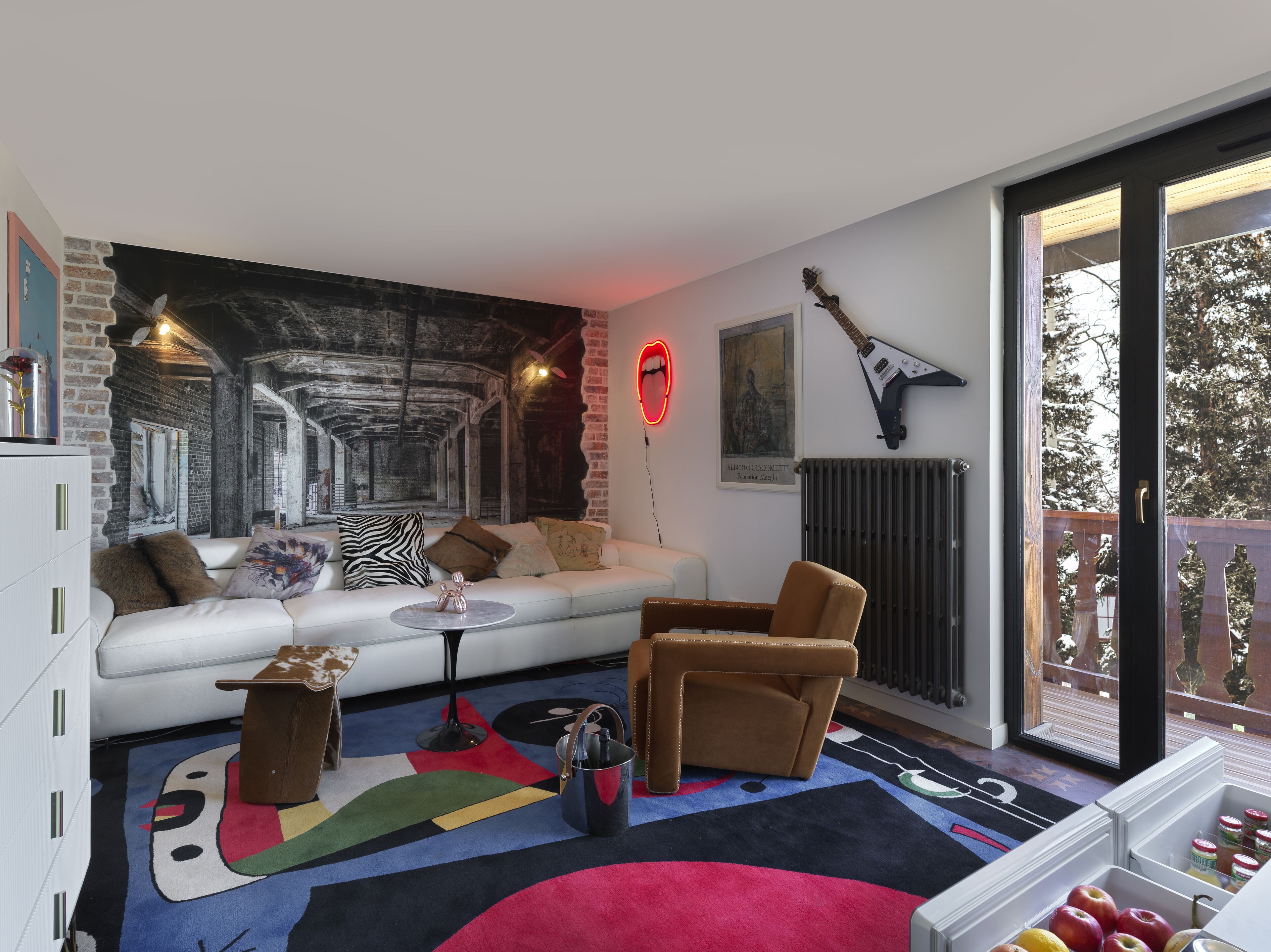 Snow Lodge Hotel