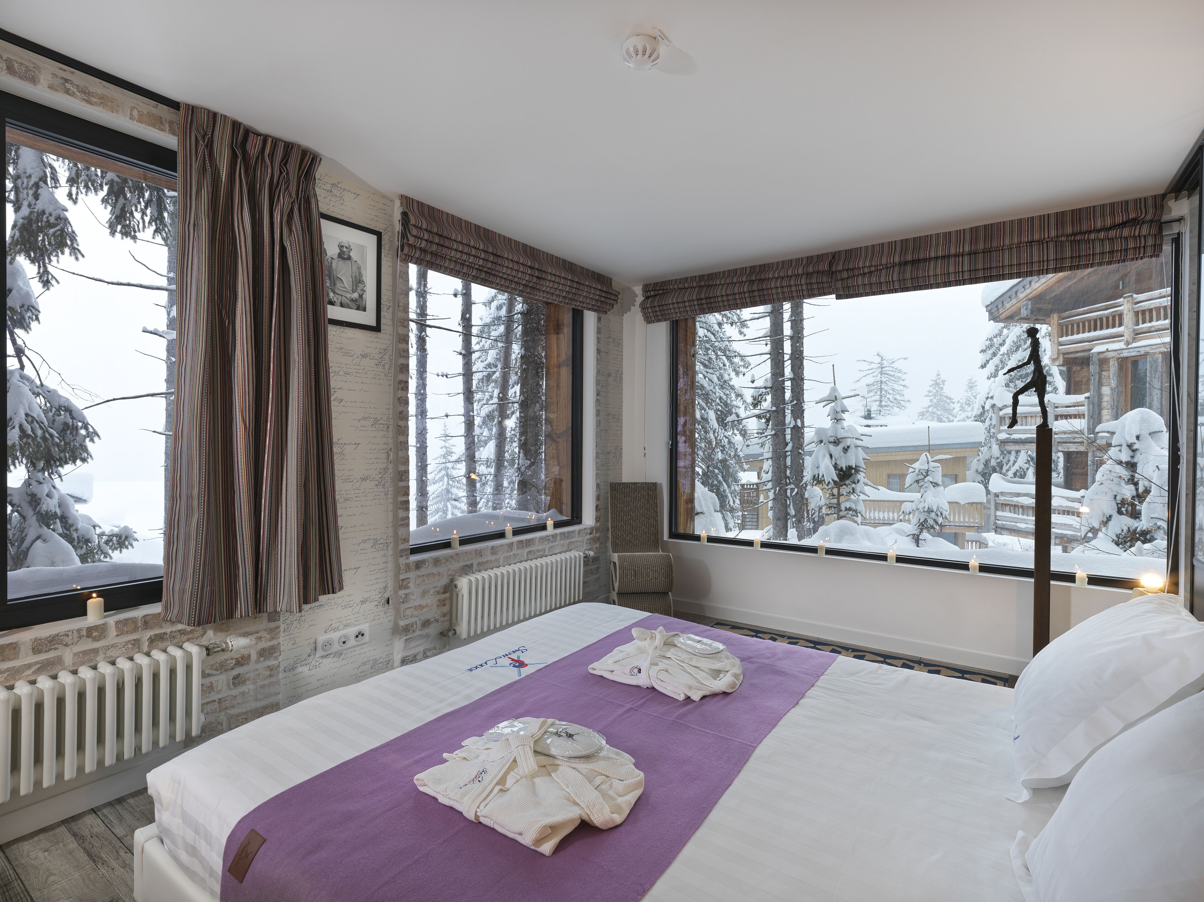 Snow Lodge Hotel
