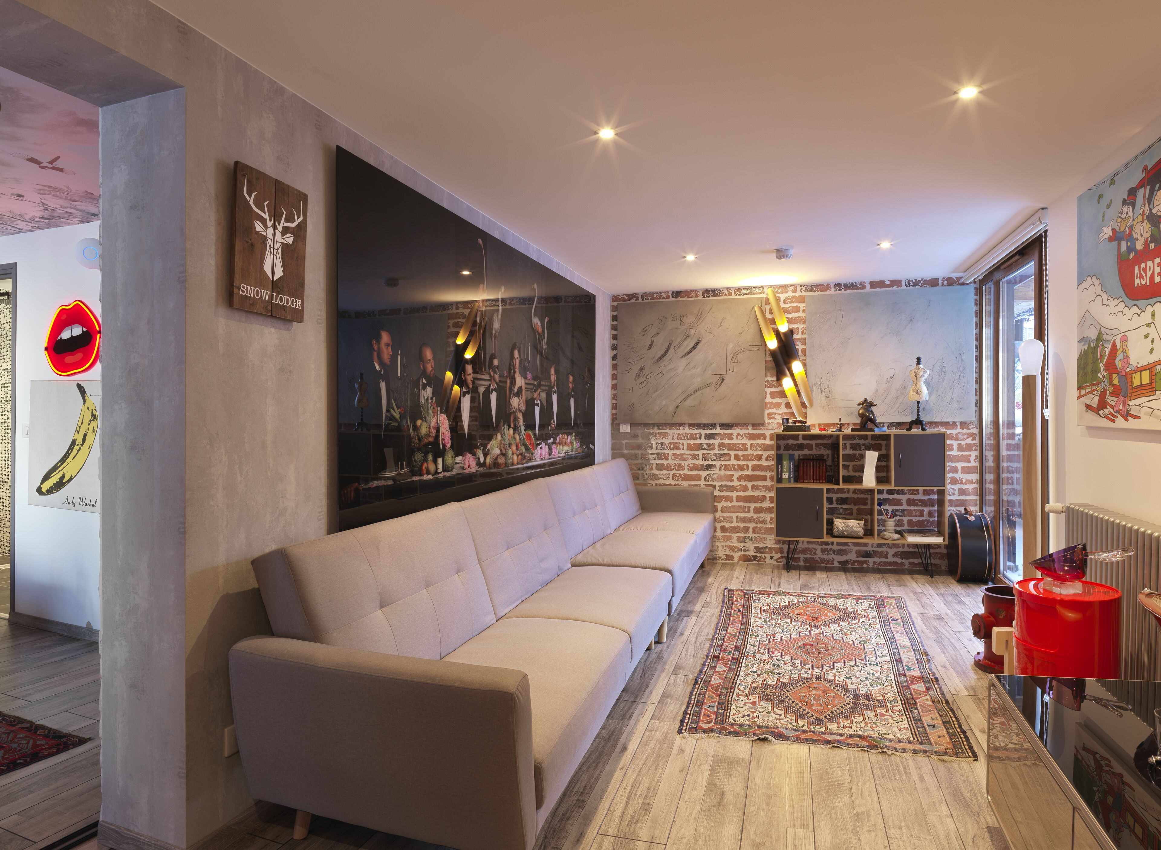 Snow Lodge Hotel