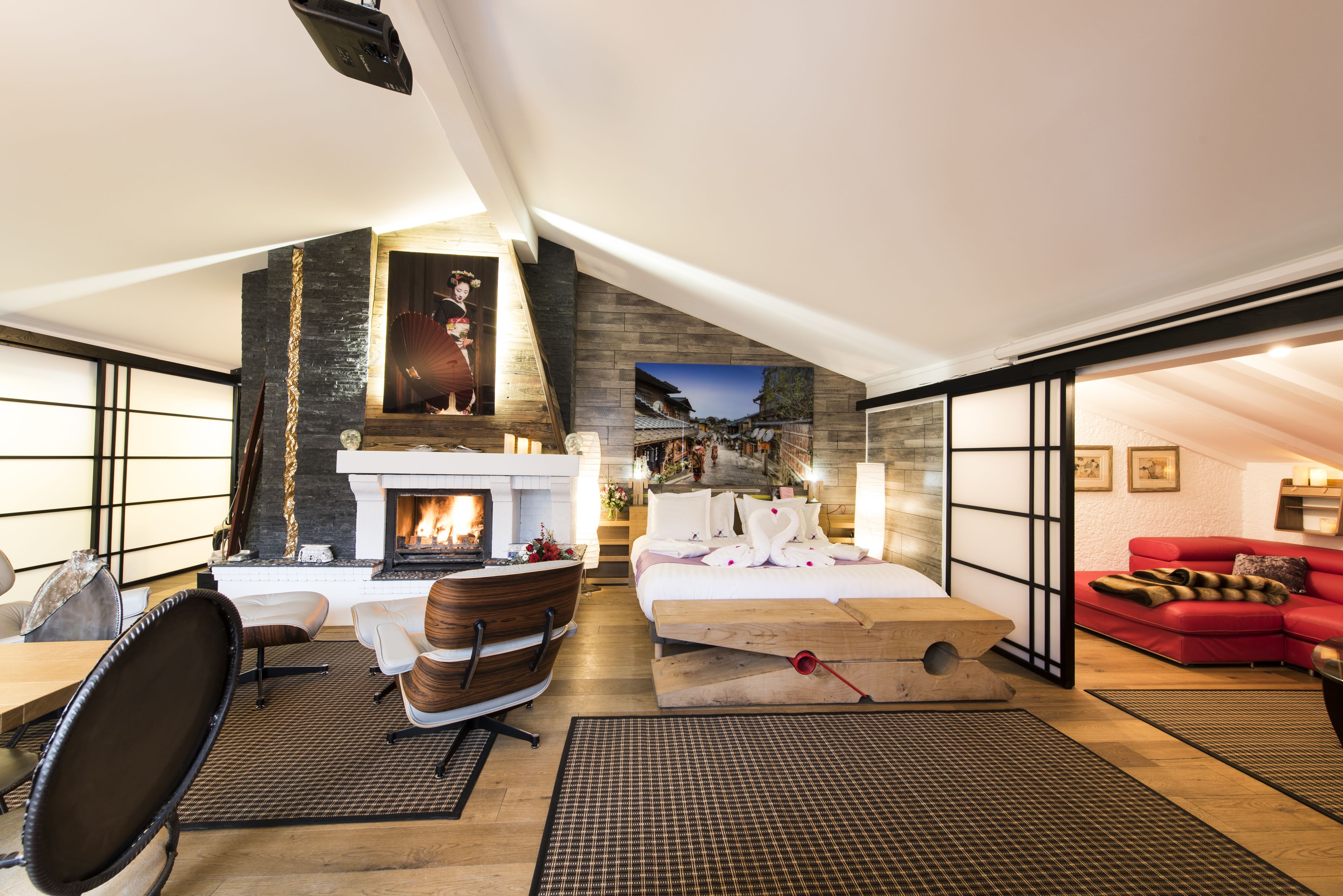 Snow Lodge Hotel