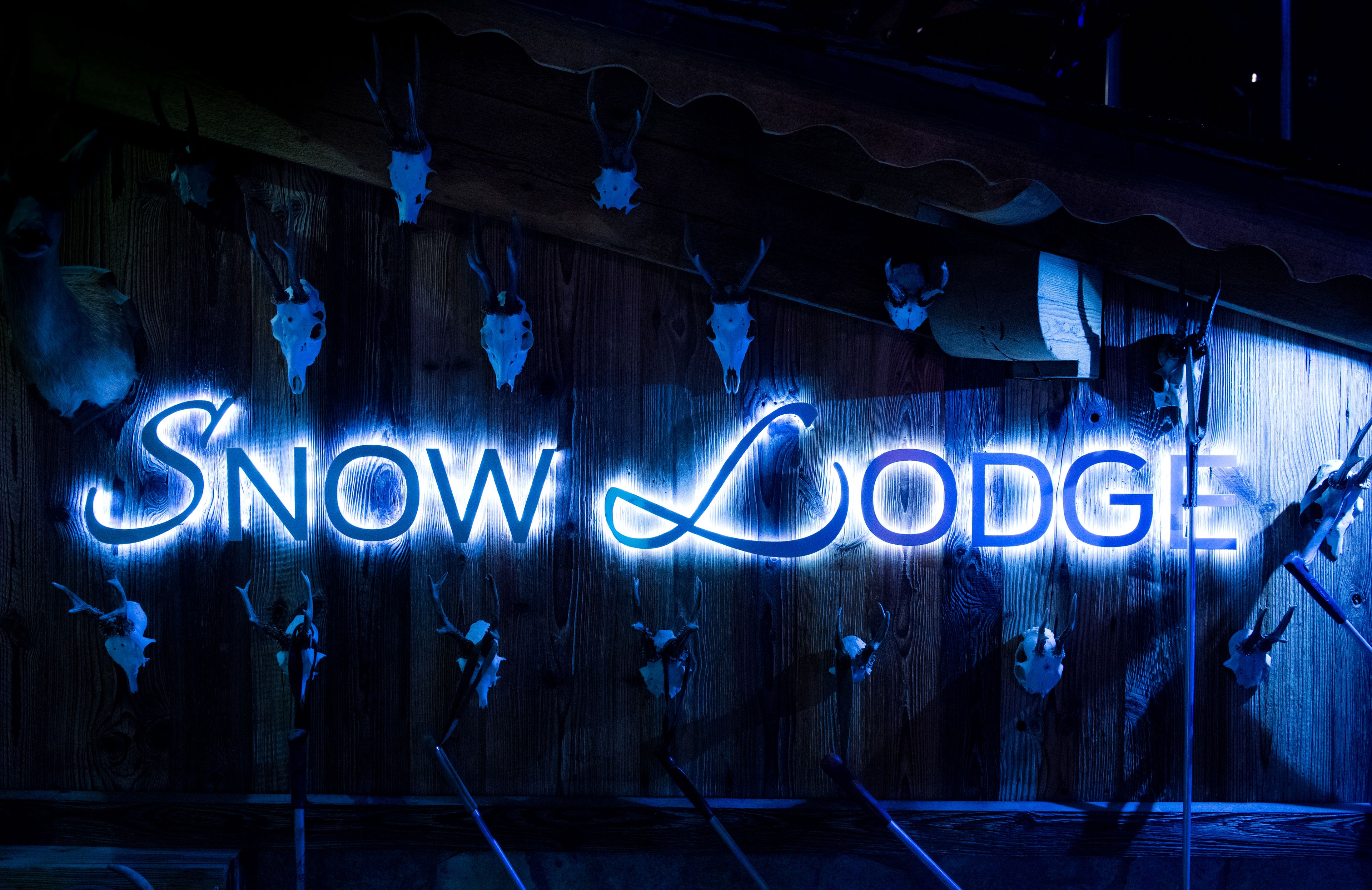 Snow Lodge Hotel