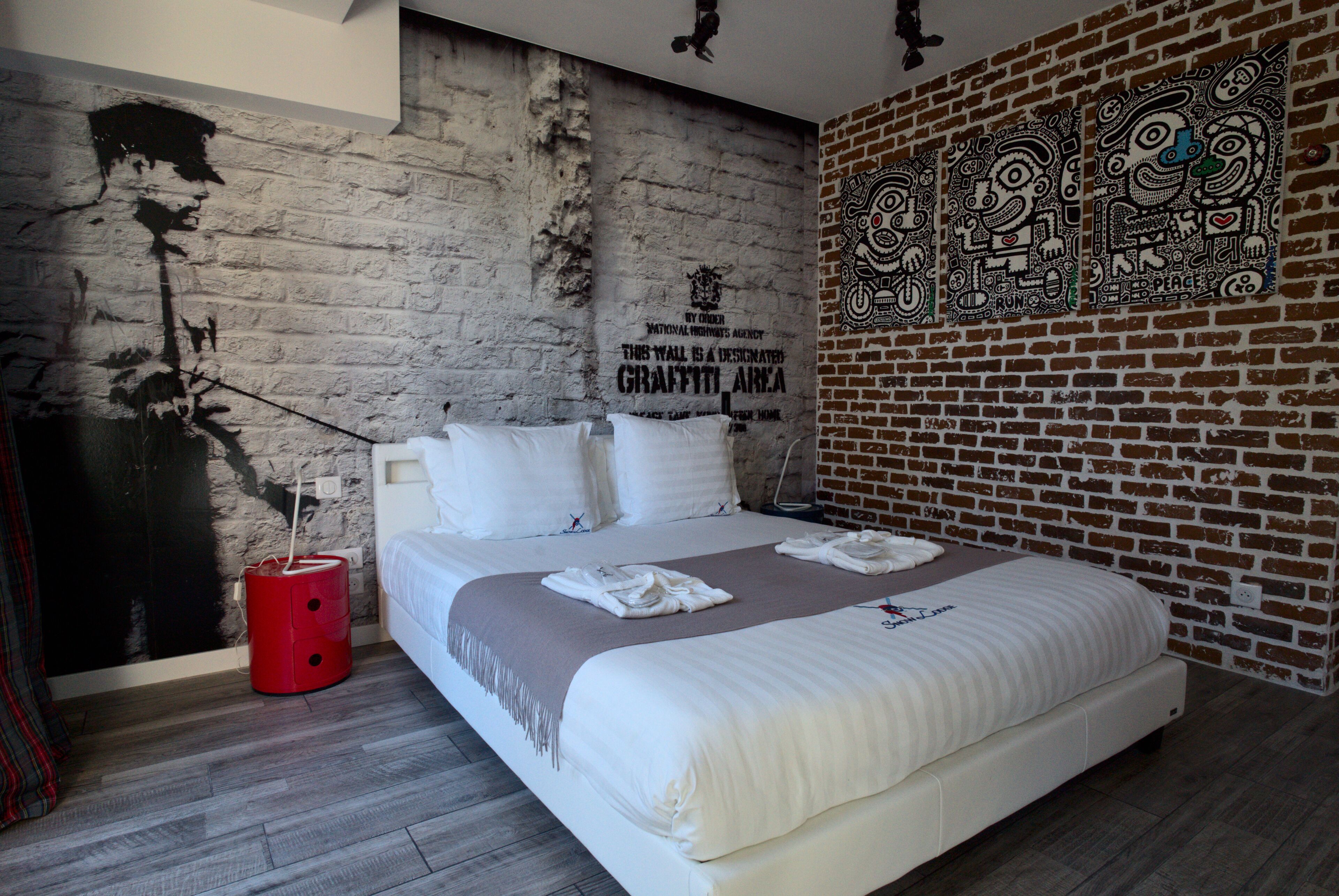 Snow Lodge Hotel