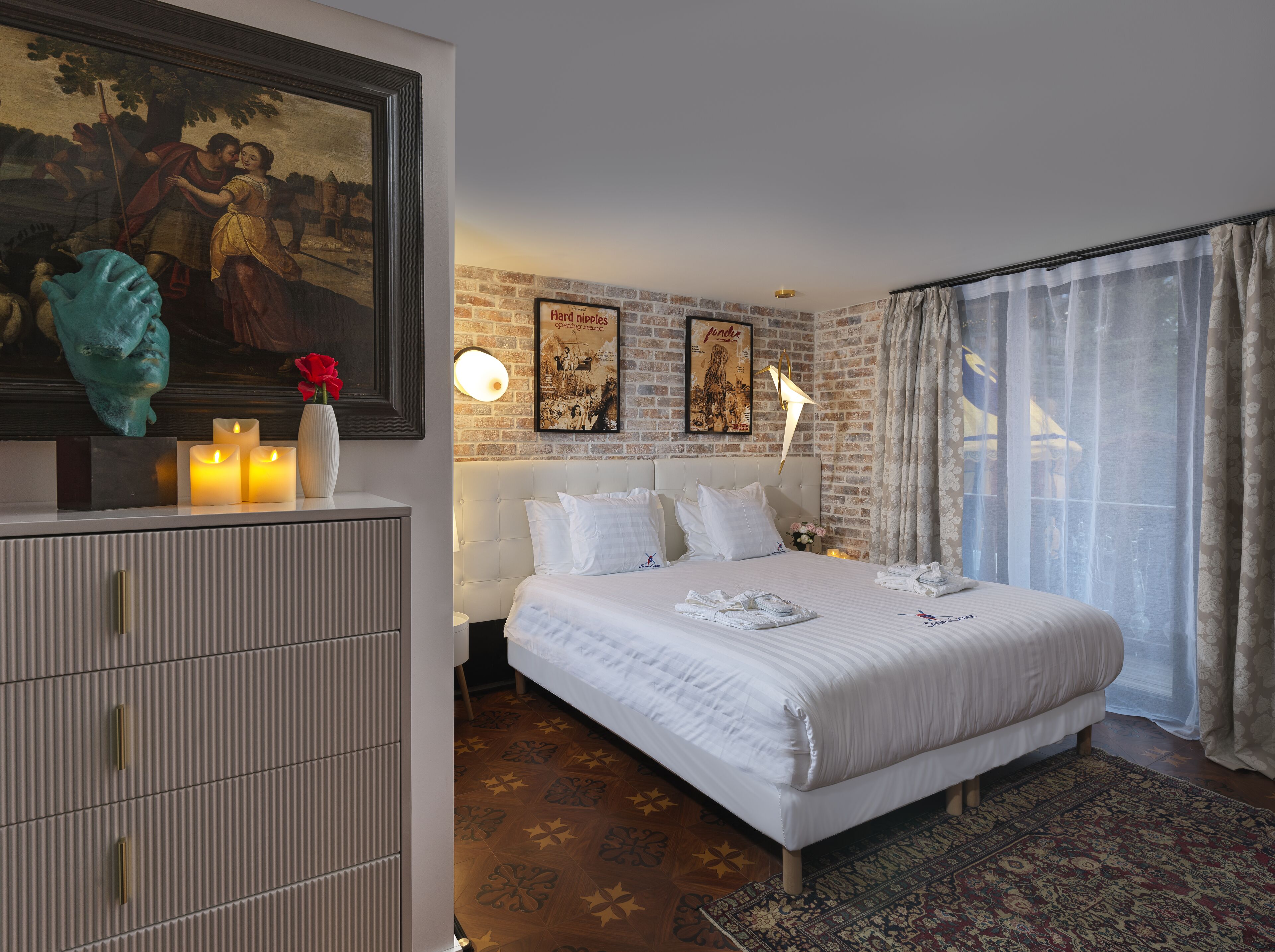 Snow Lodge Hotel