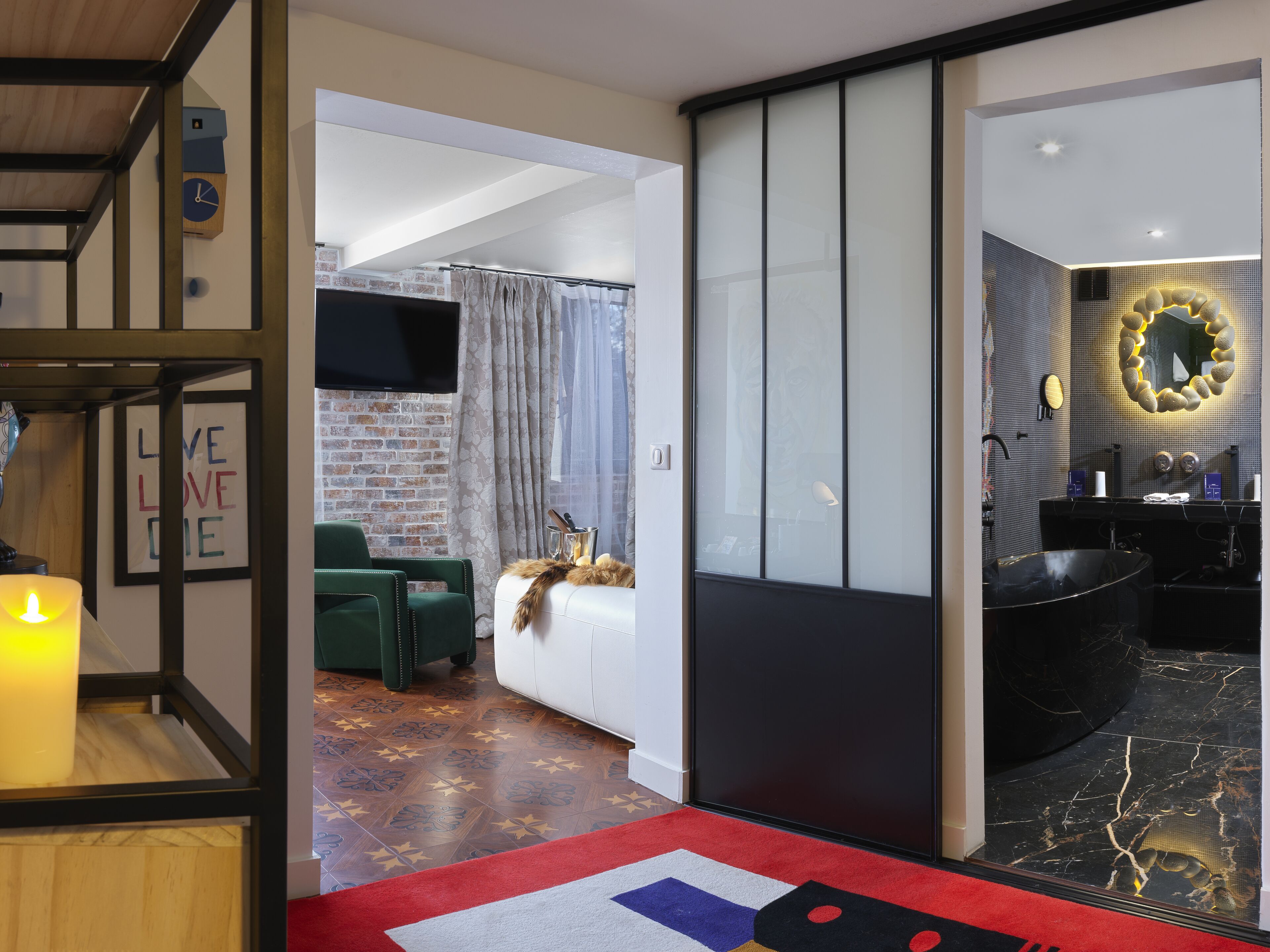Snow Lodge Hotel
