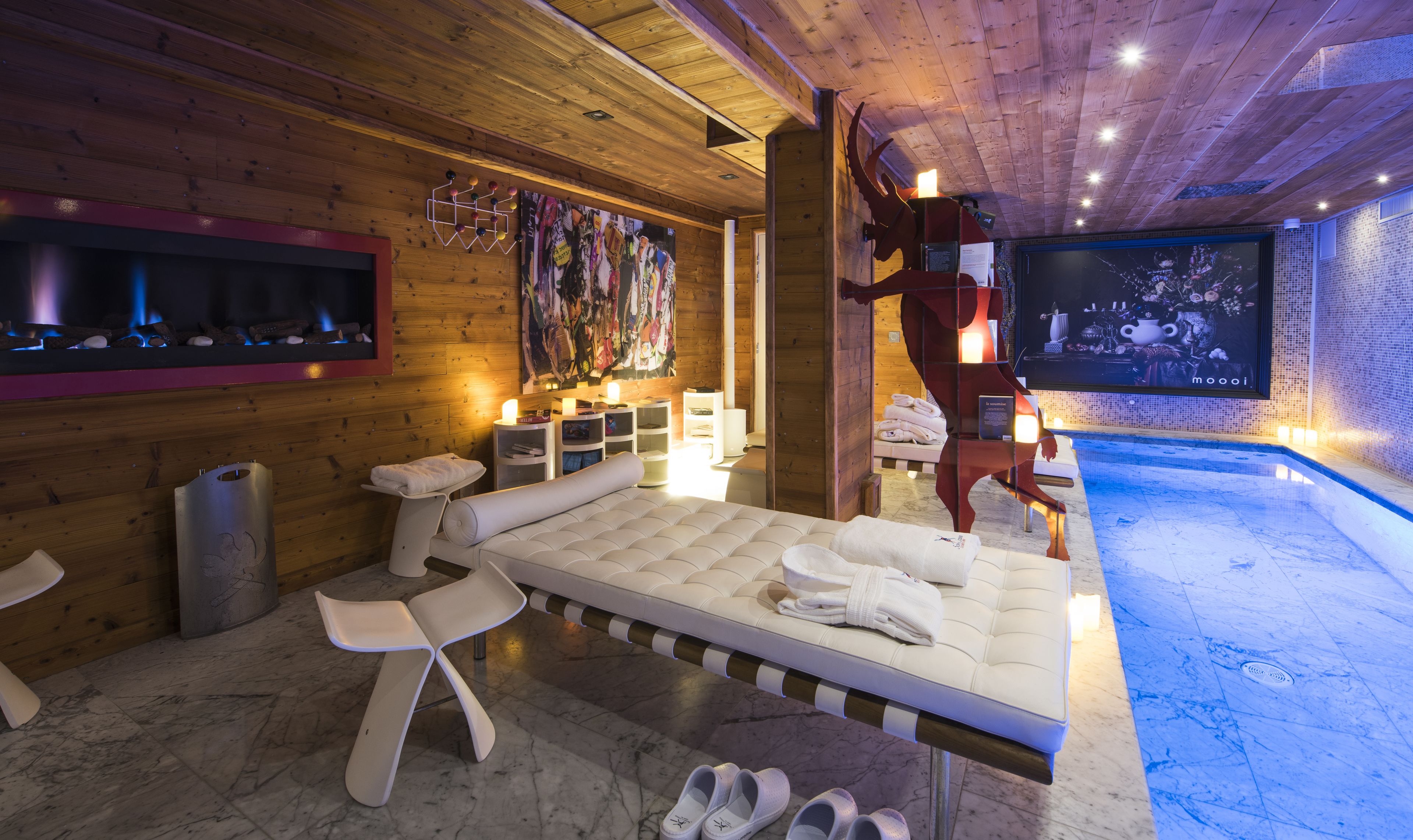 Snow Lodge Hotel