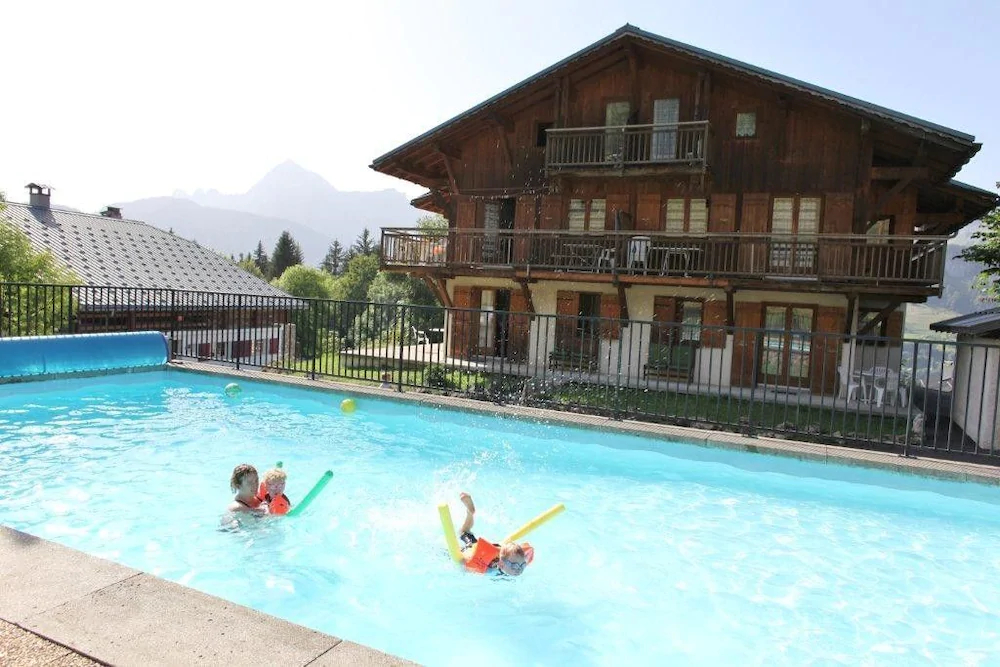 Aux Chalets Des Alpes