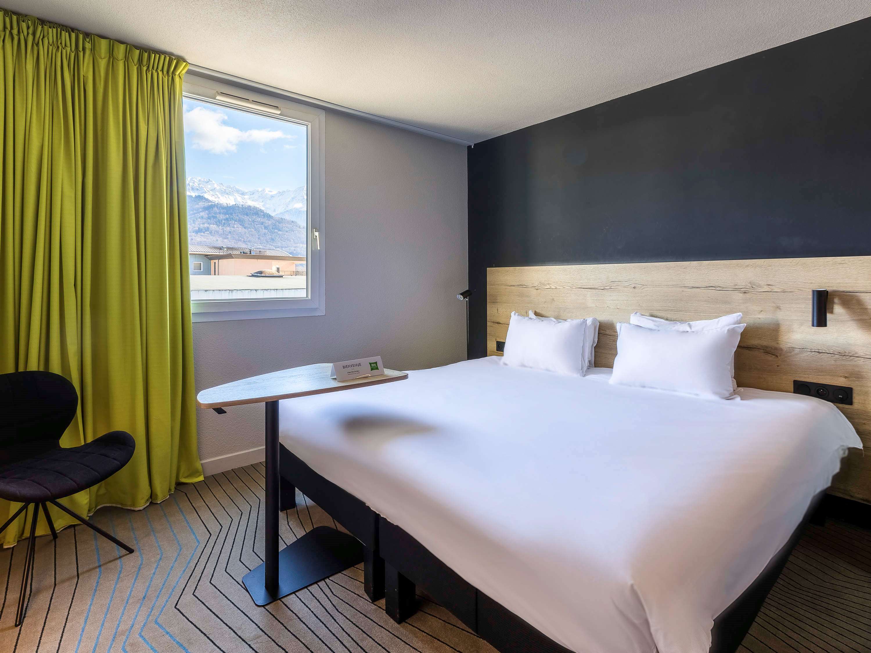Hotel ibis Styles Crolles Grenoble