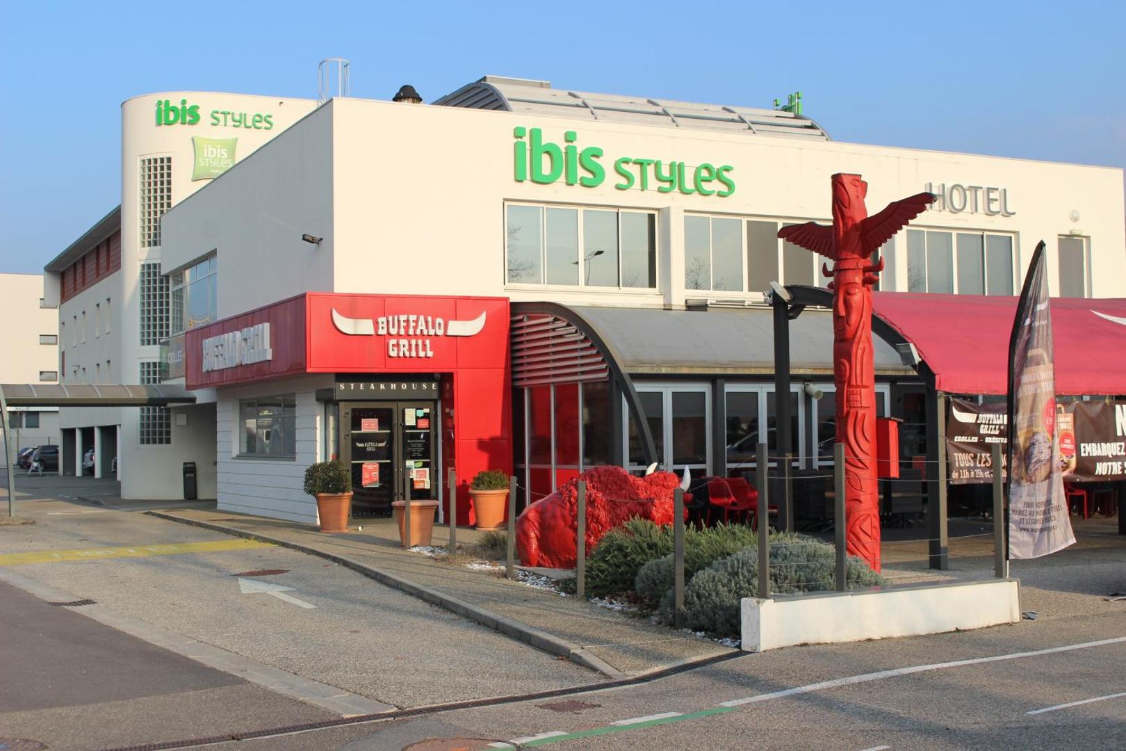 Hotel ibis Styles Crolles Grenoble