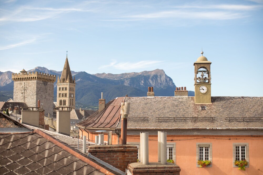 Hotel De La Mairie