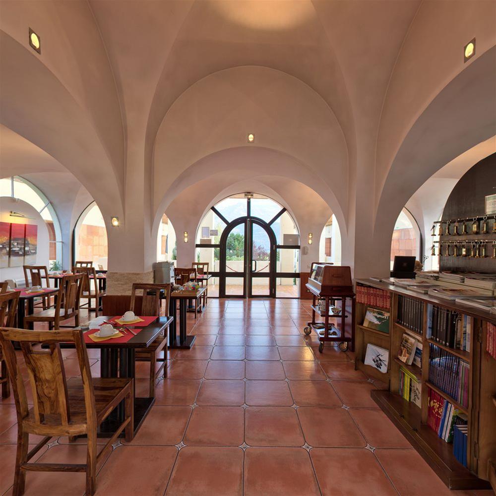 Hotel Dauphin Blanc