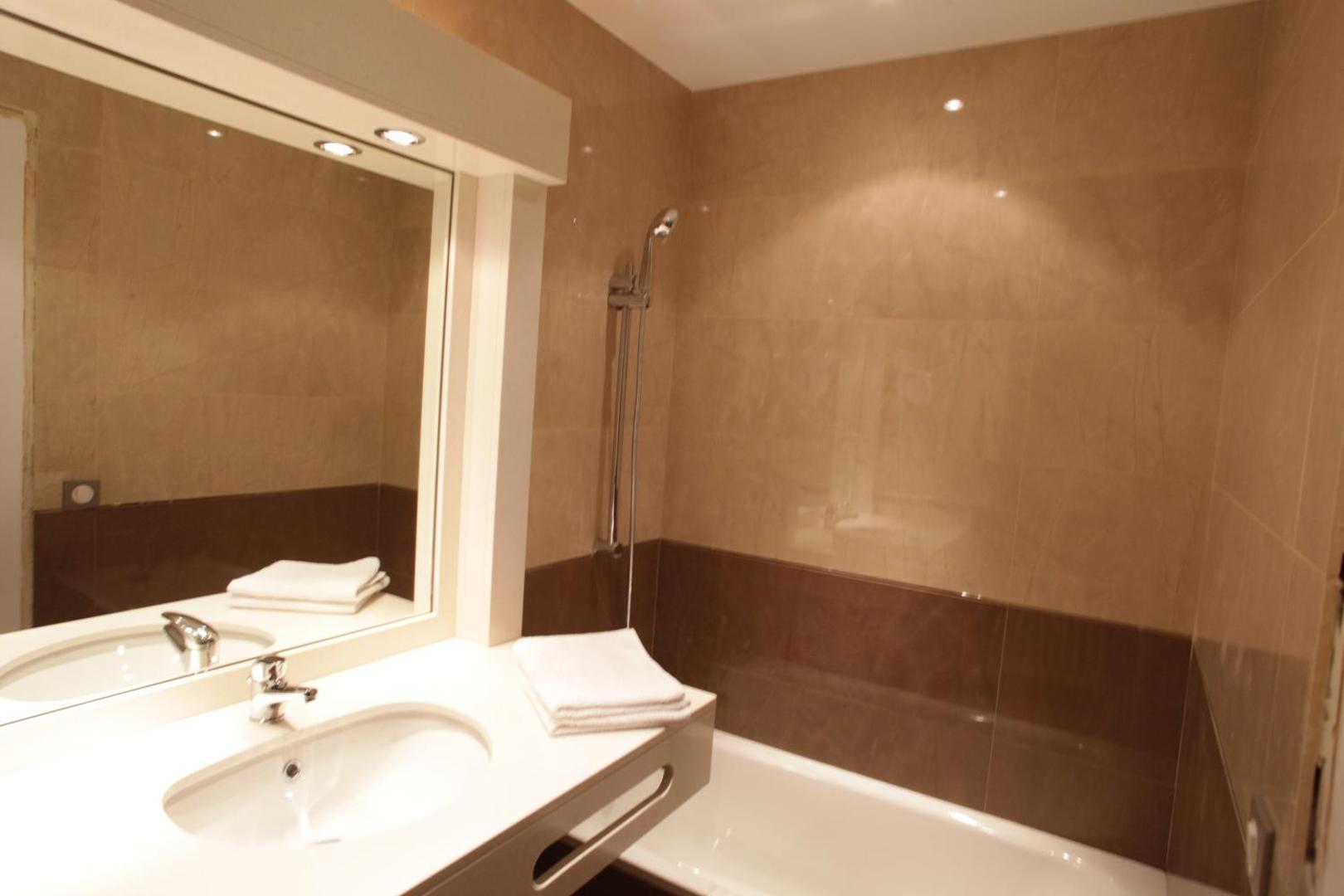 The Originals Boutique, Hotel Les Trois Roses, Grenoble Meylan