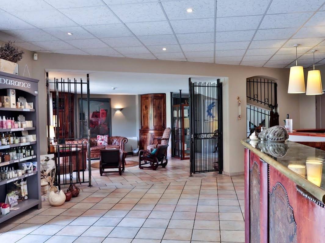 Logis La Bastide De Grignan Hotel & Restaurant La Chênaie