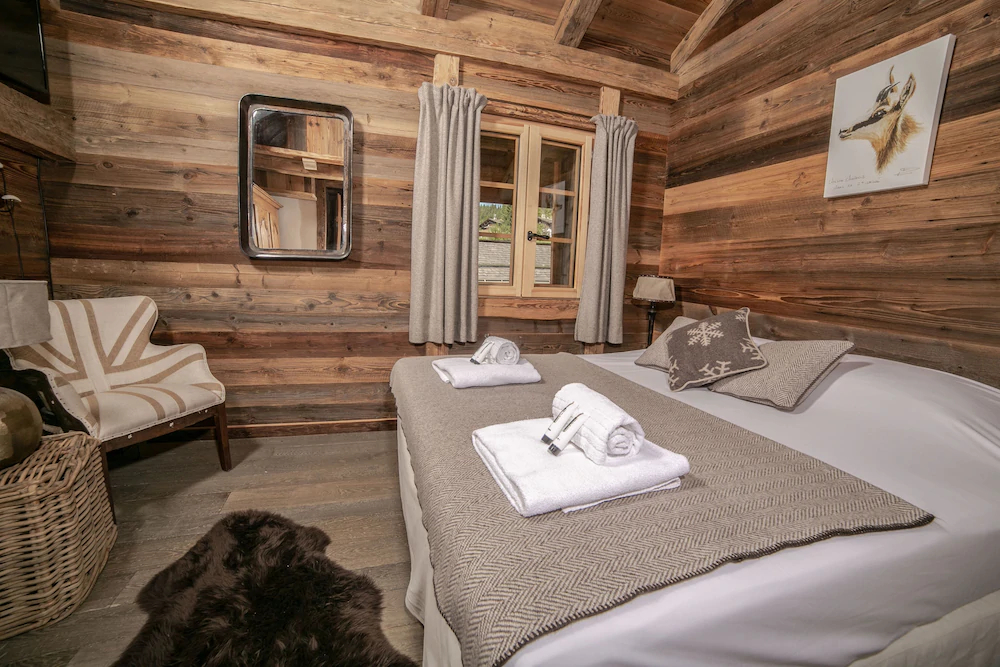 Kashmyre Chalet Luxe Chauffeur Sauna